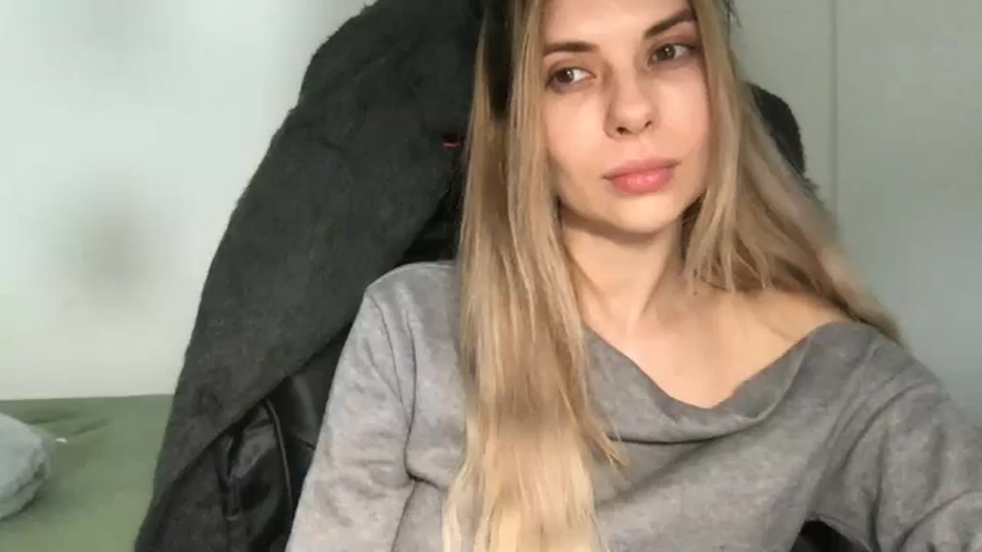 Gallery image thumbnail from neverinmylife's myfreecams stream on, 04/20/2026, 13:39 image 6 of 20