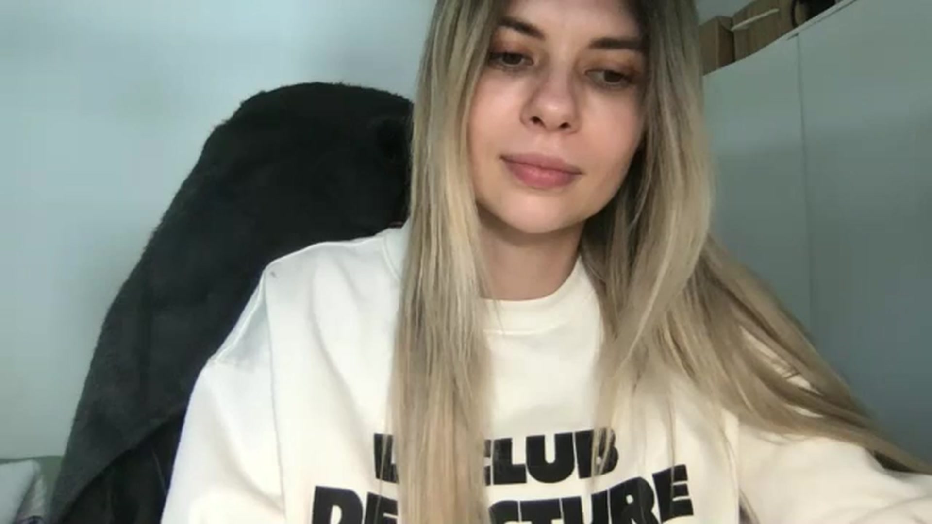 Gallery image thumbnail from neverinmylife's myfreecams stream on, 04/24/2026, 12:24 image 8 of 20