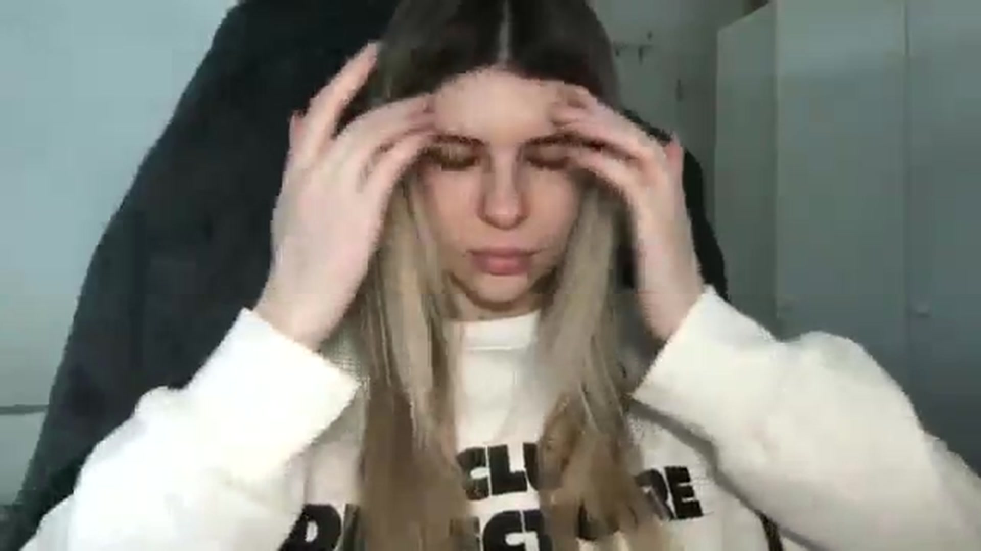Gallery image thumbnail from neverinmylife's myfreecams stream on, 04/24/2026, 12:24 image 19 of 20