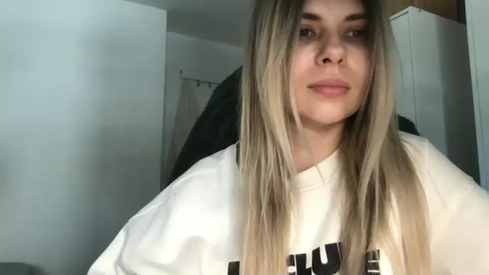 Gallery image thumbnail from neverinmylife's myfreecams stream on, 04/24/2026, 13:34 image 7 of 20
