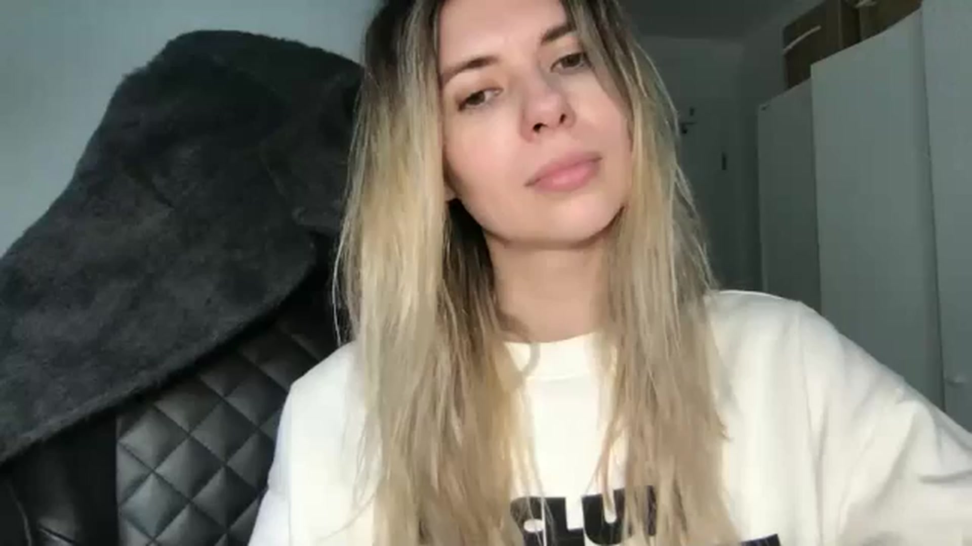 Gallery image thumbnail from neverinmylife's myfreecams stream on, 04/26/2026, 13:57 image 8 of 20