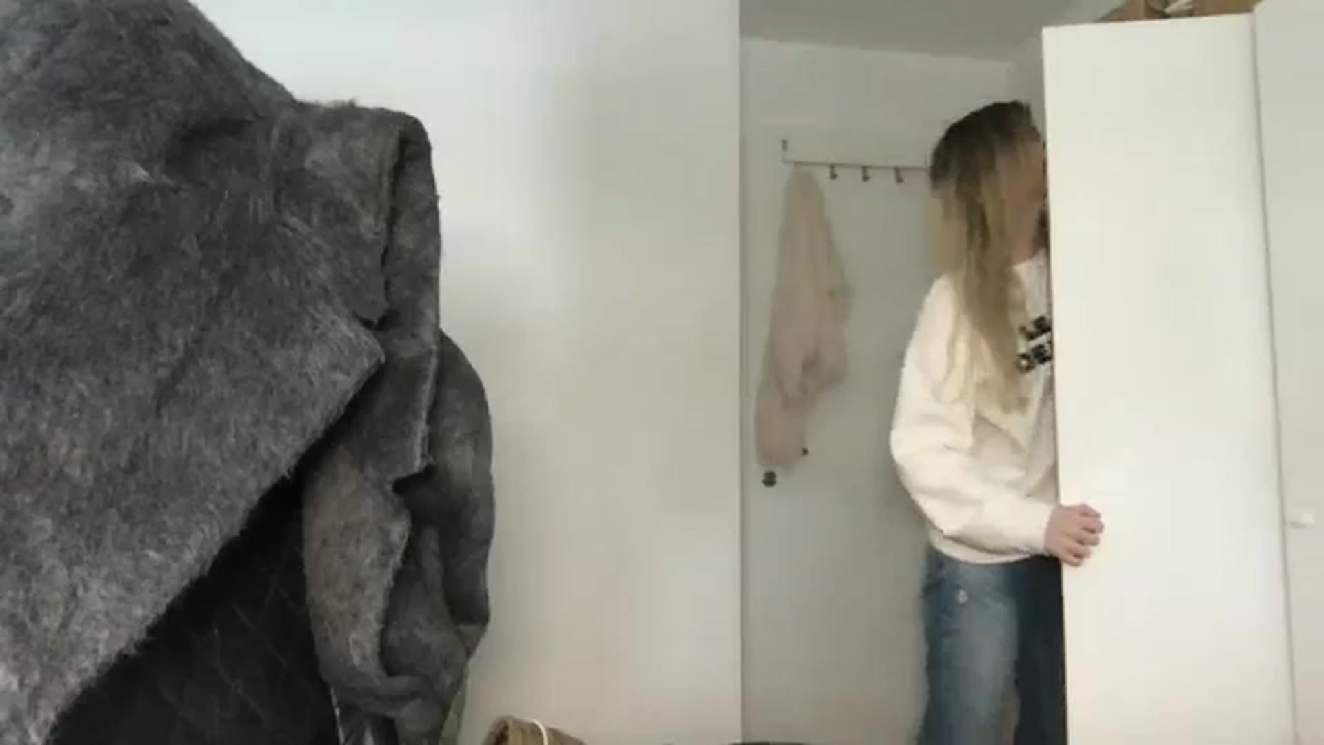 Gallery image thumbnail from neverinmylife's myfreecams stream on, 04/26/2026, 13:57 image 17 of 20