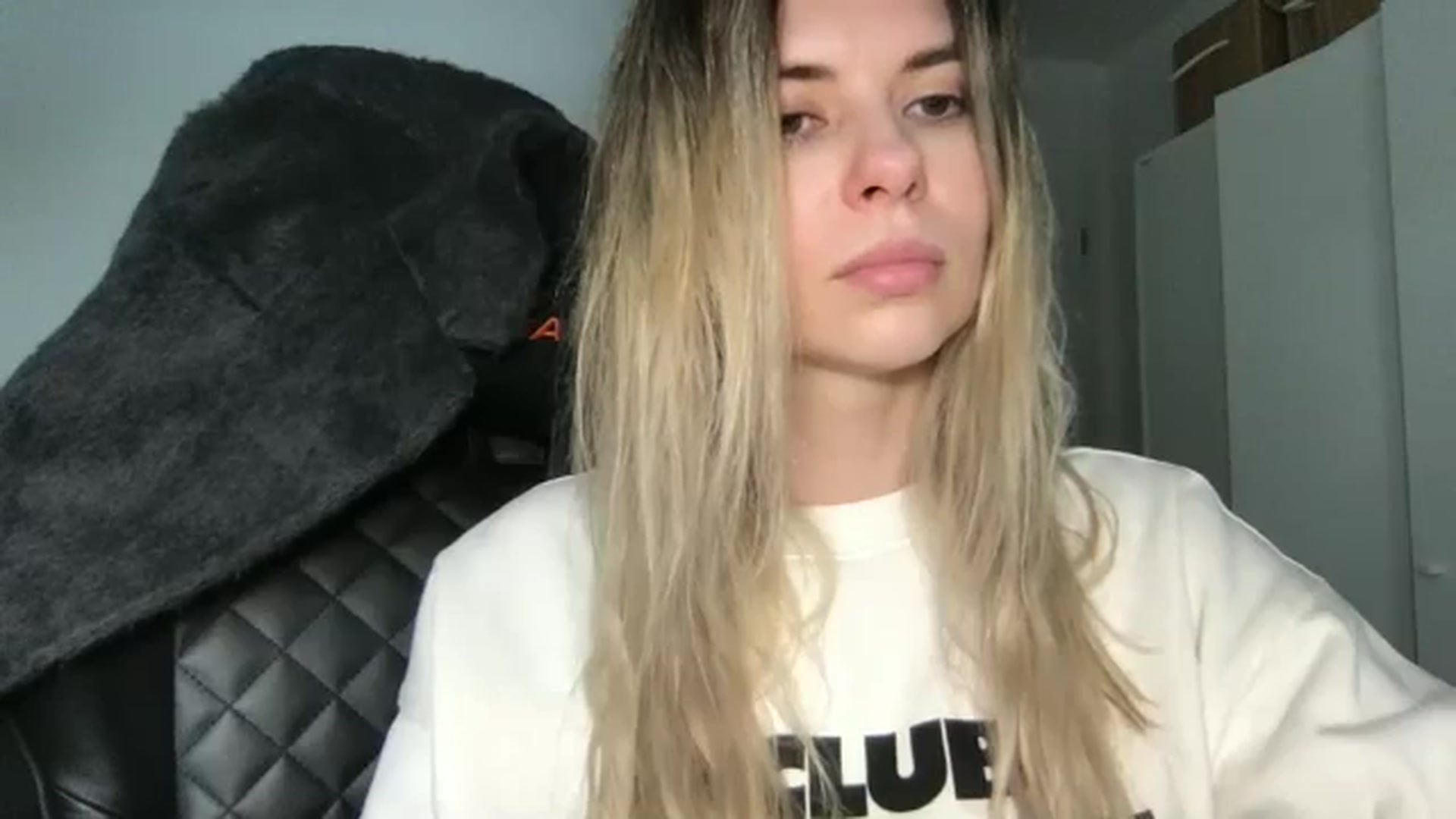 Gallery image thumbnail from neverinmylife's myfreecams stream on, 04/26/2026, 13:57 image 12 of 20