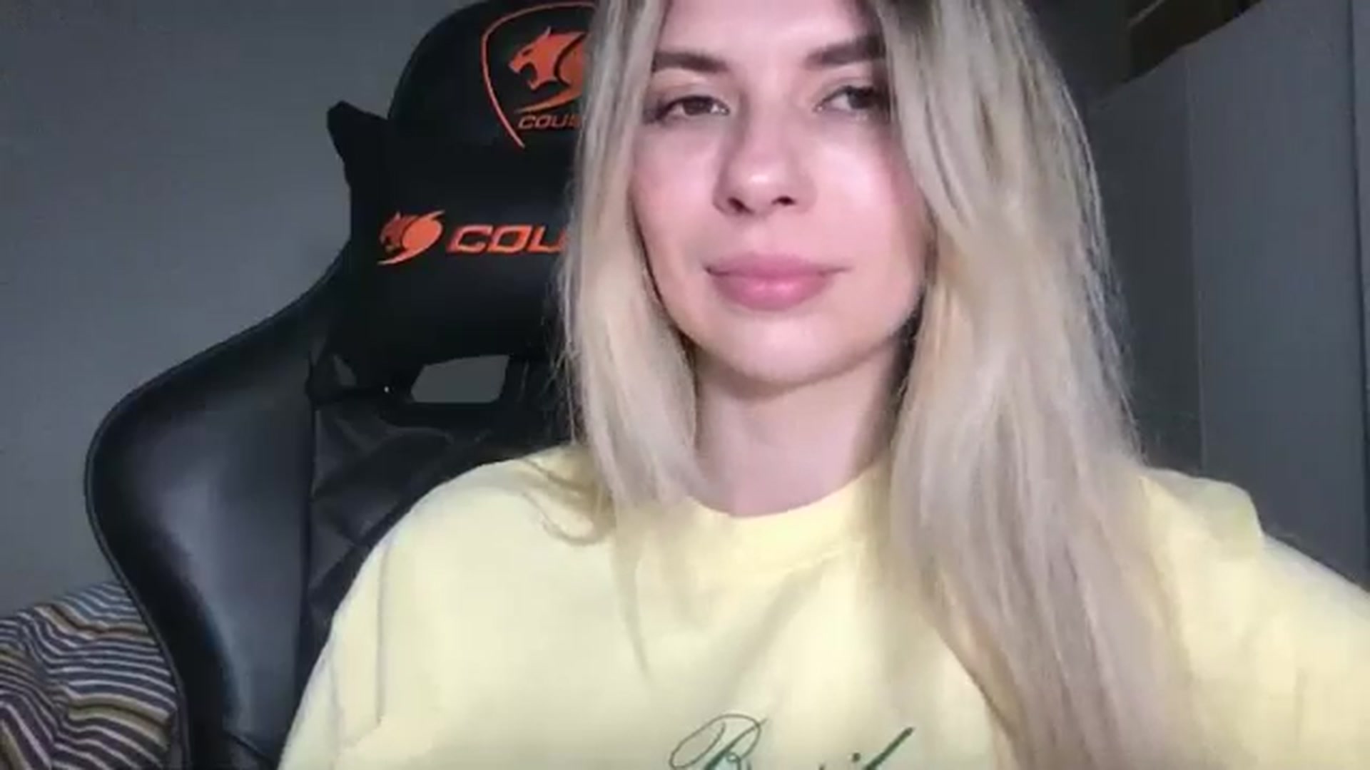 Gallery image thumbnail from neverinmylife's myfreecams stream on, 05/04/2026, 13:15 image 13 of 20