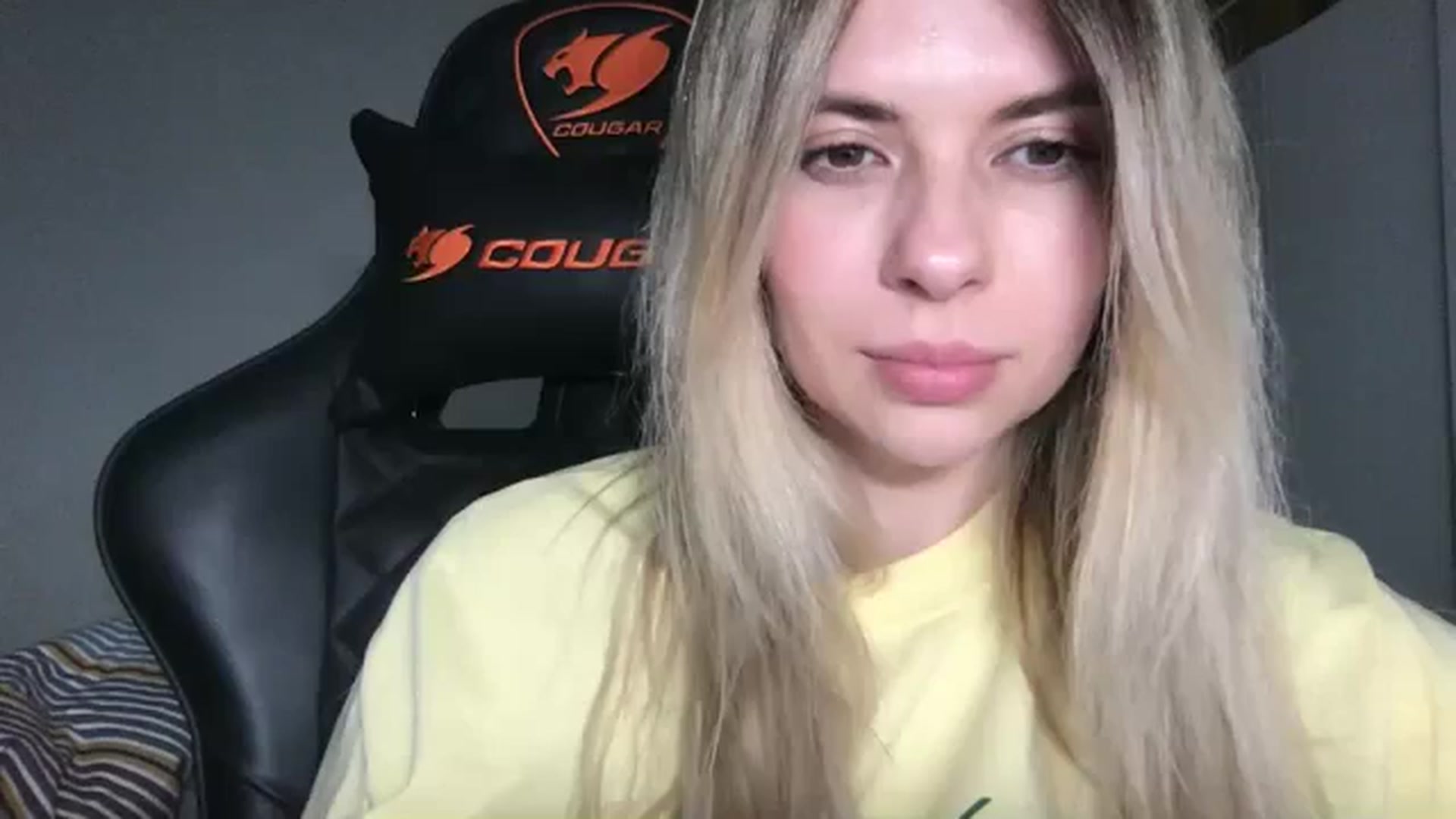 Gallery image thumbnail from neverinmylife's myfreecams stream on, 05/04/2026, 13:15 image 12 of 20