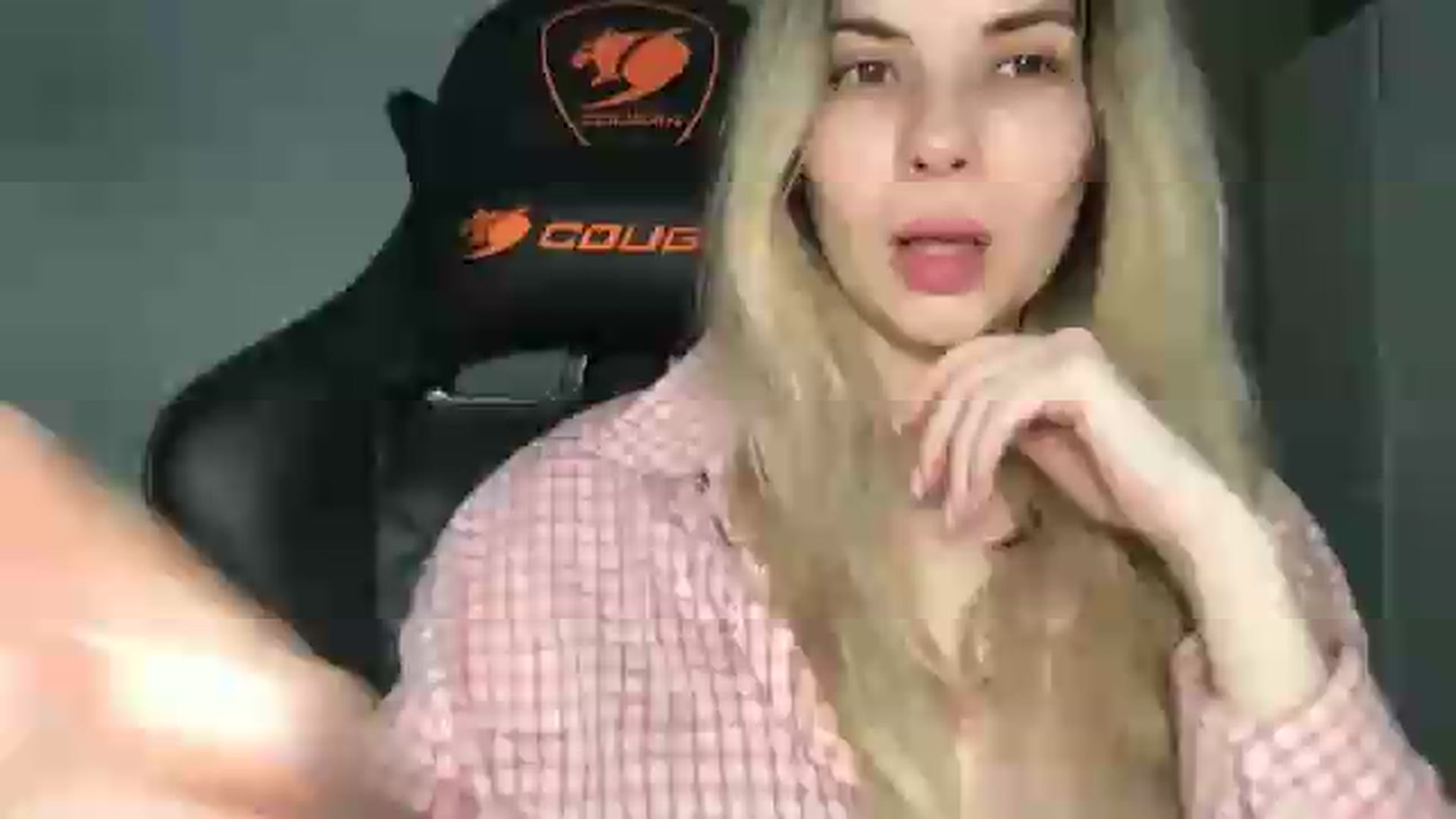 Gallery image thumbnail from neverinmylife's myfreecams stream on, 05/12/2026, 09:17 image 1 of 20