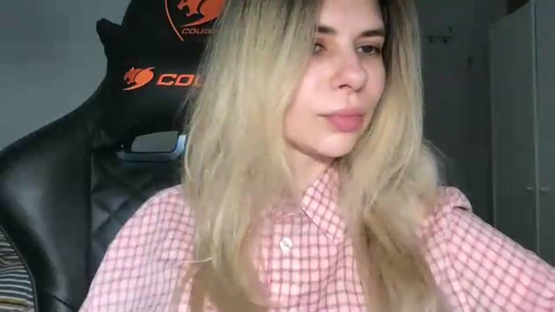 Gallery image thumbnail from neverinmylife's myfreecams stream on, 05/12/2026, 09:17 image 11 of 20