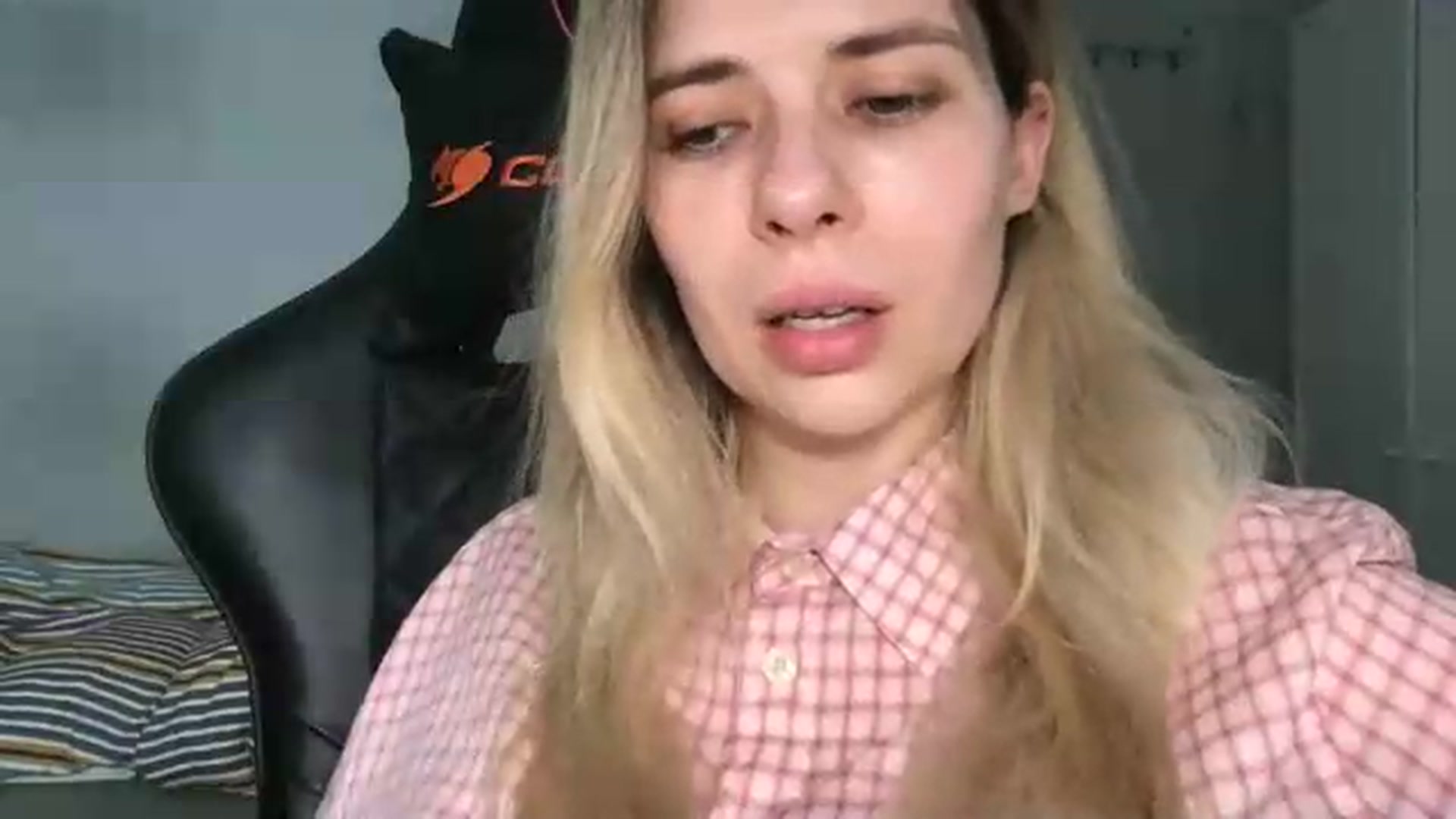 Gallery image thumbnail from neverinmylife's myfreecams stream on, 05/12/2026, 09:17 image 15 of 20