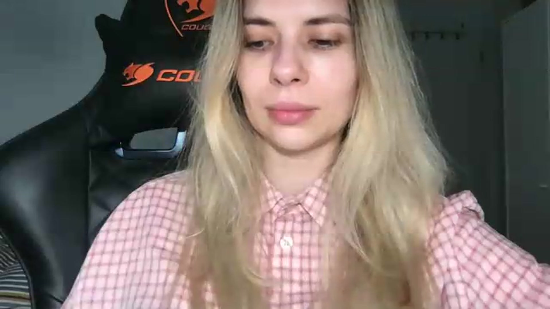 Gallery image thumbnail from neverinmylife's myfreecams stream on, 05/12/2026, 09:17 image 6 of 20