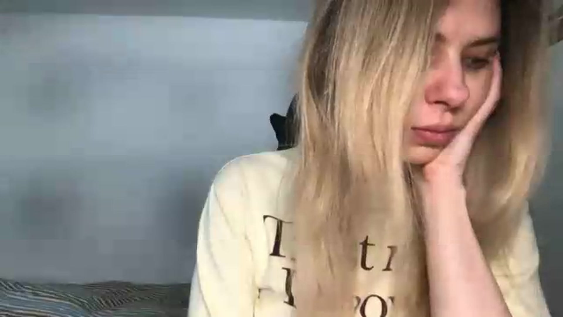 Gallery image thumbnail from neverinmylife's myfreecams stream on, 05/18/2026, 13:14 image 6 of 20