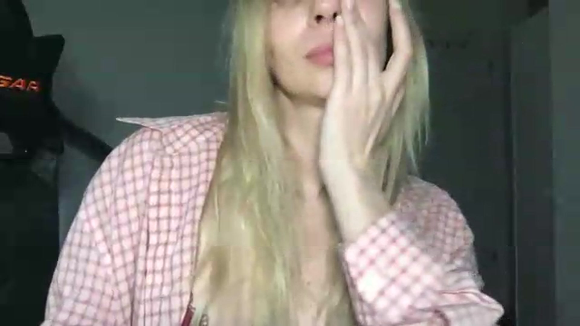 Gallery image thumbnail from neverinmylife's myfreecams stream on, 05/20/2026, 11:36 image 16 of 20