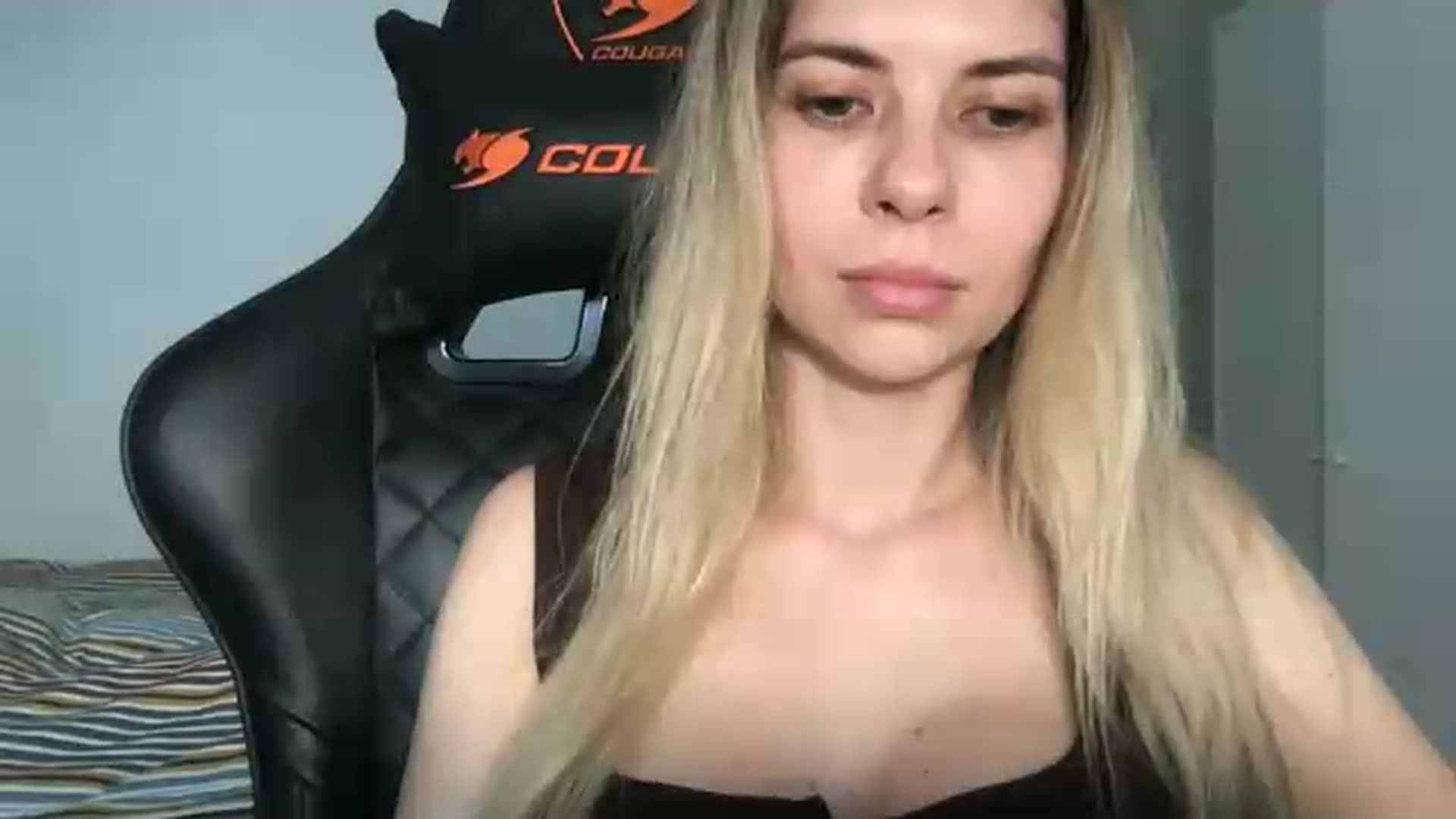 Gallery image thumbnail from neverinmylife's myfreecams stream on, 05/21/2026, 12:03 image 9 of 20