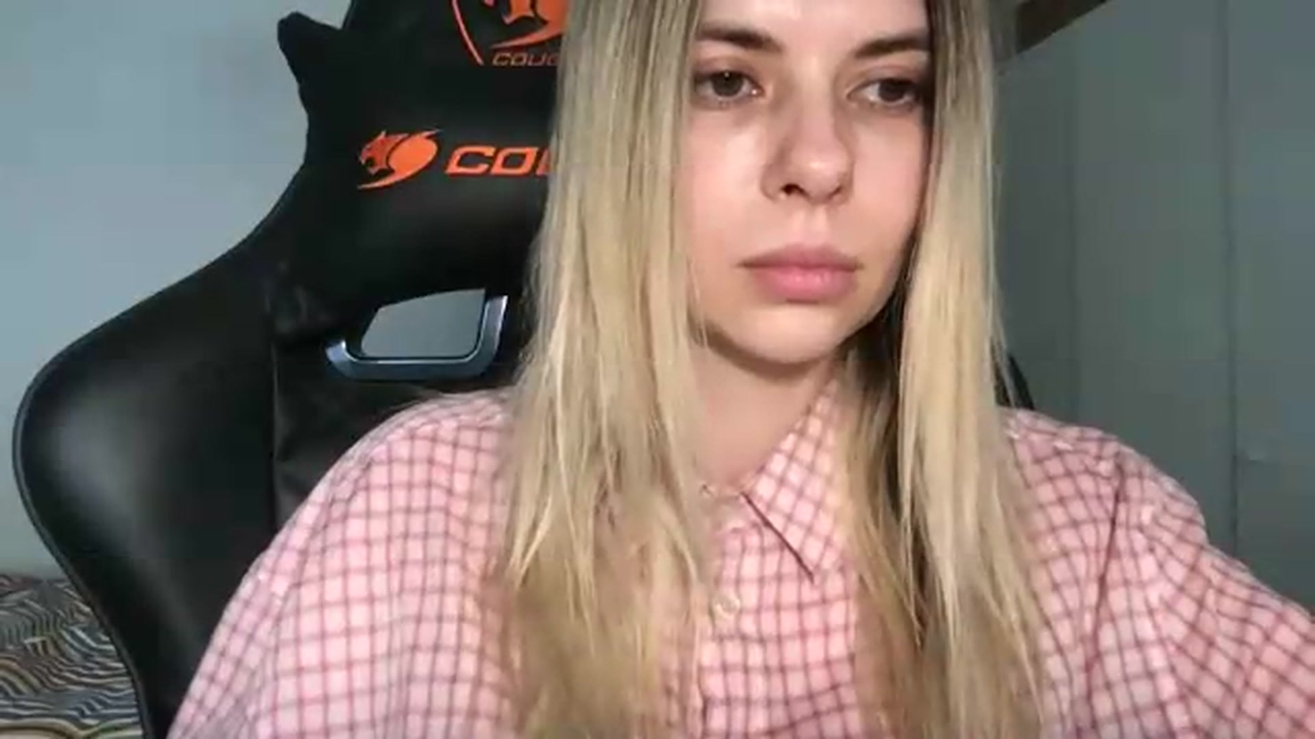 Gallery image thumbnail from neverinmylife's myfreecams stream on, 05/22/2026, 14:46 image 2 of 20