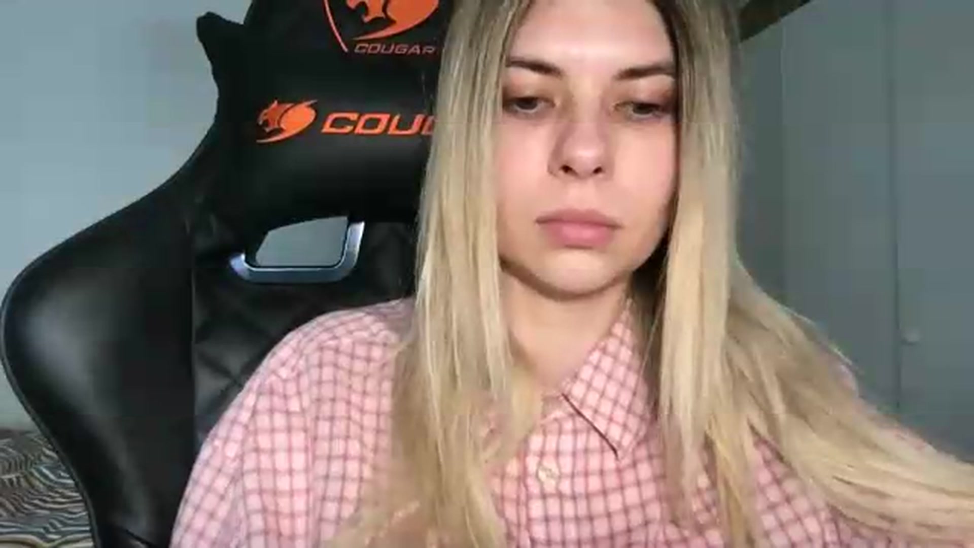 Gallery image thumbnail from neverinmylife's myfreecams stream on, 05/22/2026, 14:46 image 4 of 20