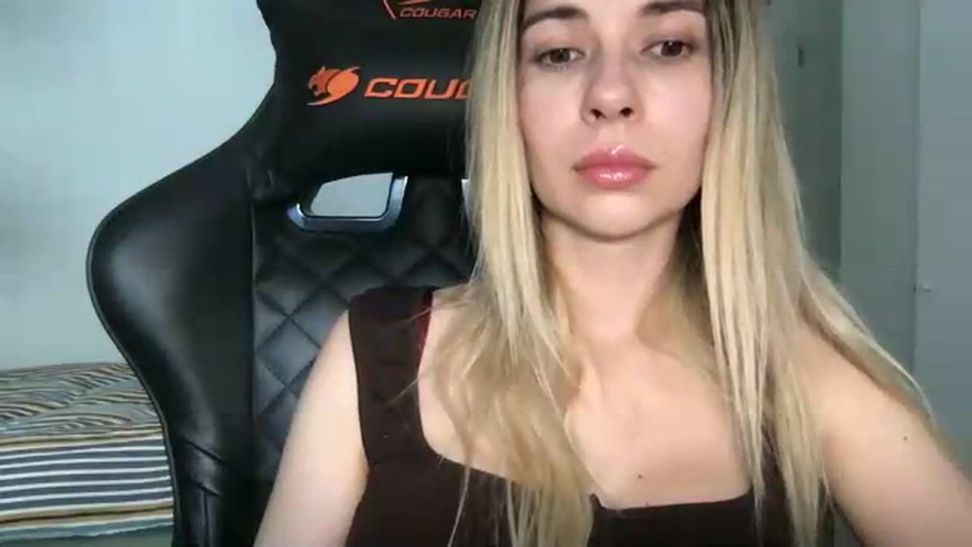Gallery image thumbnail from neverinmylife's myfreecams stream on, 05/23/2026, 10:06 image 12 of 20