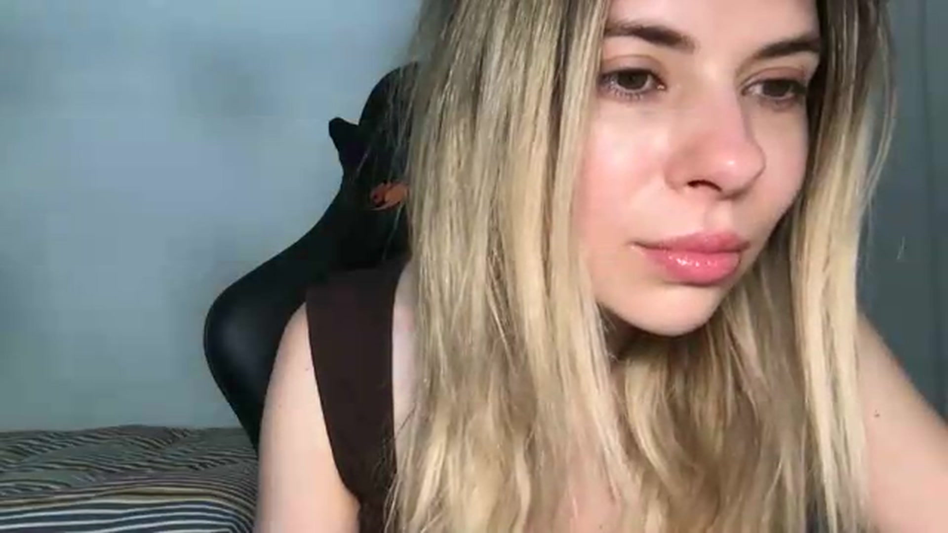 Gallery image thumbnail from neverinmylife's myfreecams stream on, 05/23/2026, 10:06 image 20 of 20
