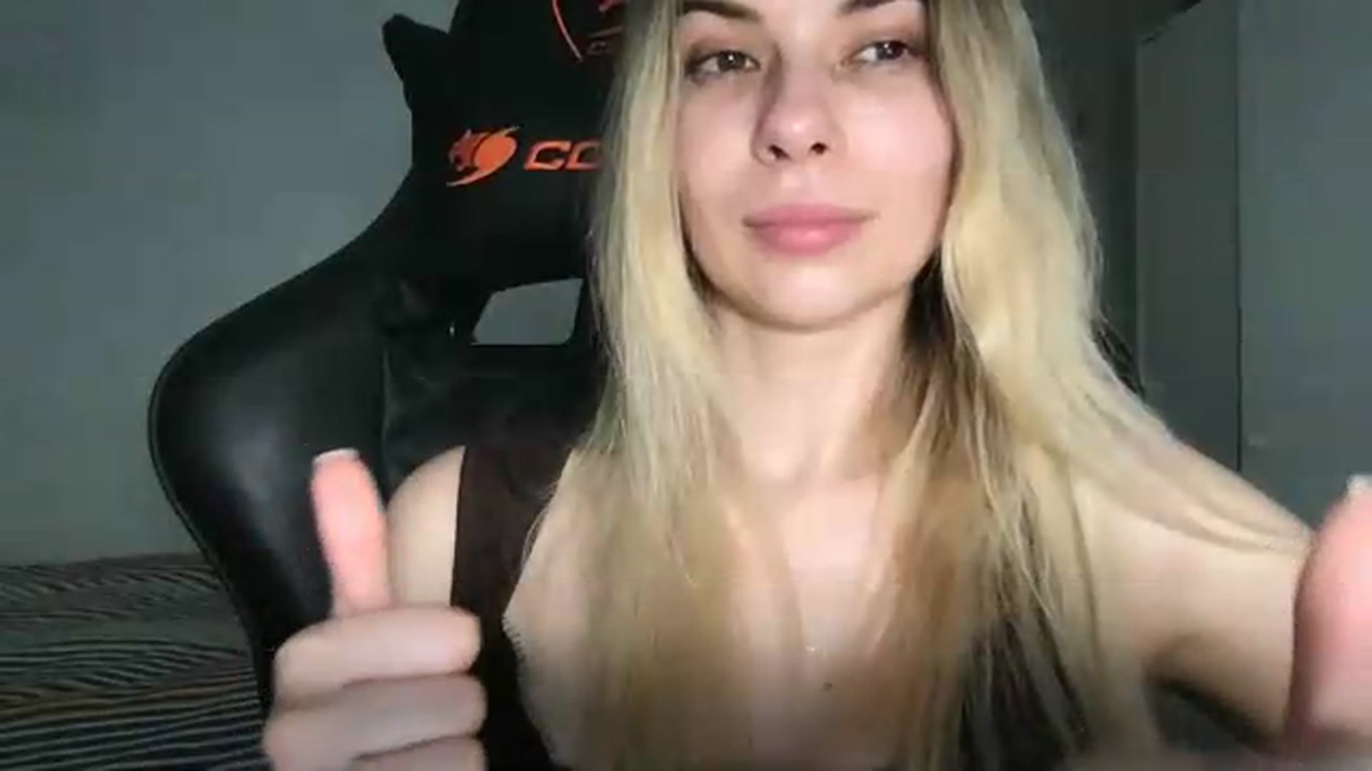 Gallery image thumbnail from neverinmylife's myfreecams stream on, 05/25/2026, 13:23 image 6 of 20