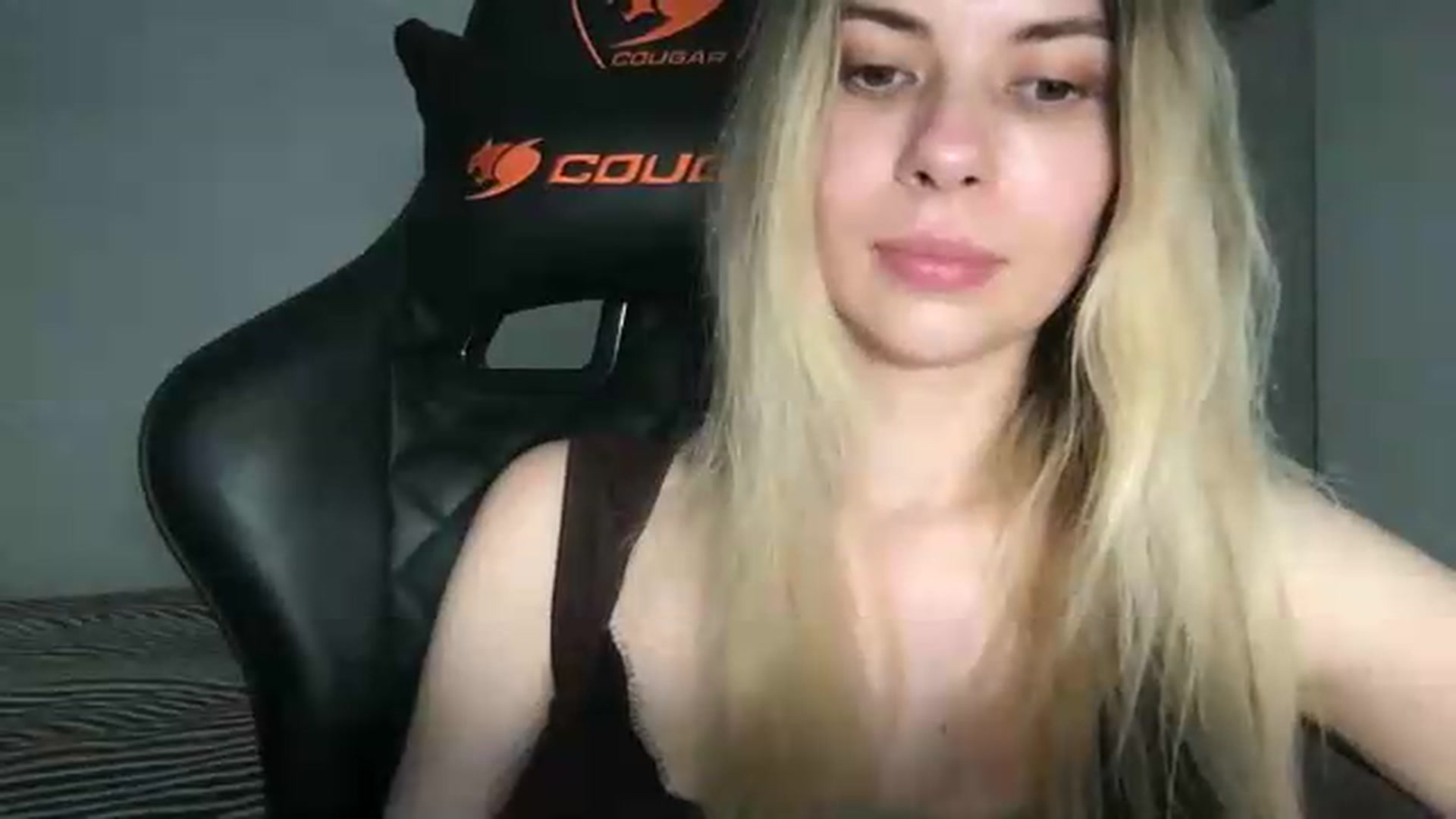 Gallery image thumbnail from neverinmylife's myfreecams stream on, 05/25/2026, 13:23 image 8 of 20