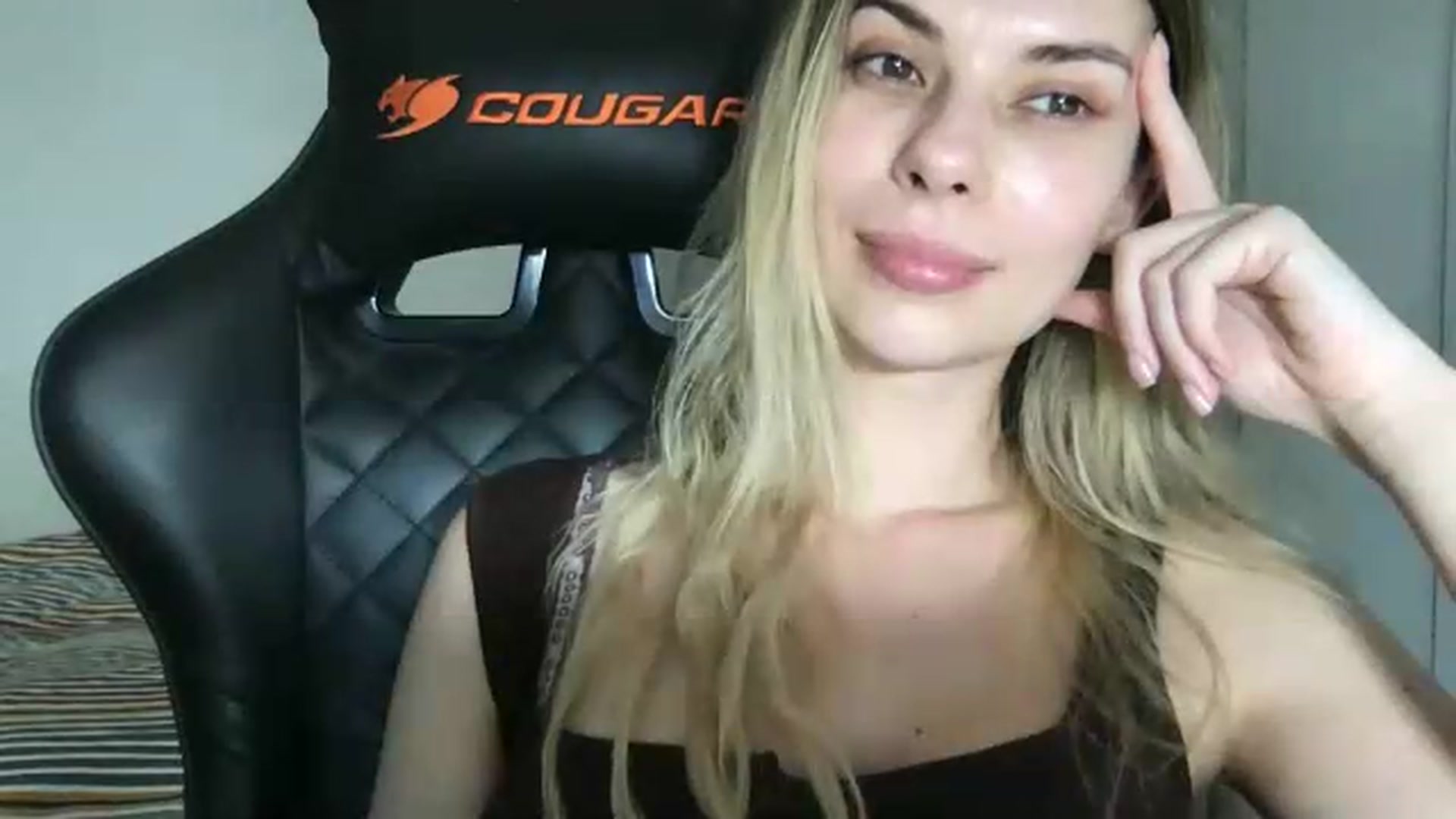 Gallery image thumbnail from neverinmylife's myfreecams stream on, 05/26/2026, 14:38 image 12 of 20