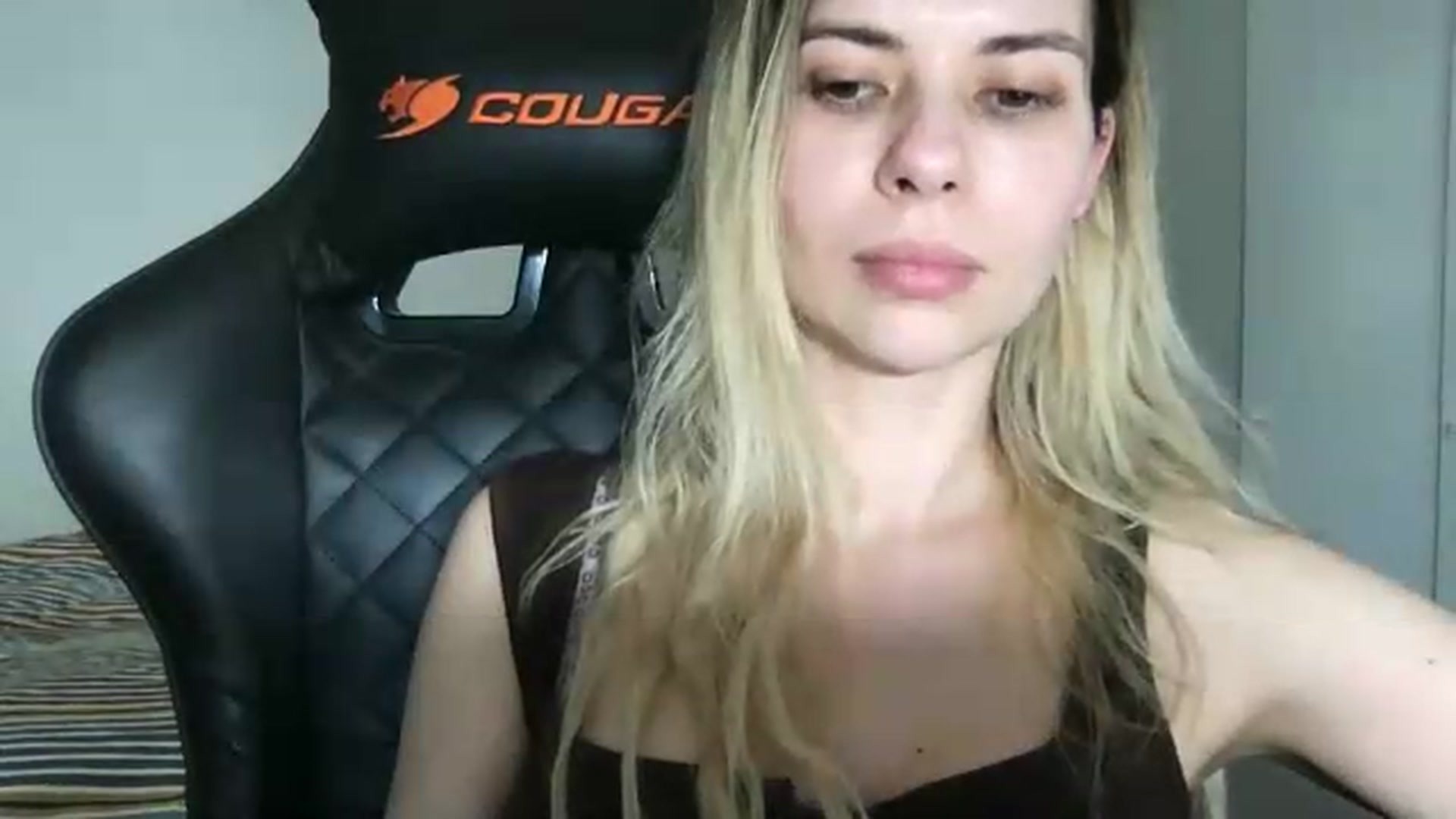Gallery image thumbnail from neverinmylife's myfreecams stream on, 05/26/2026, 14:38 image 13 of 20