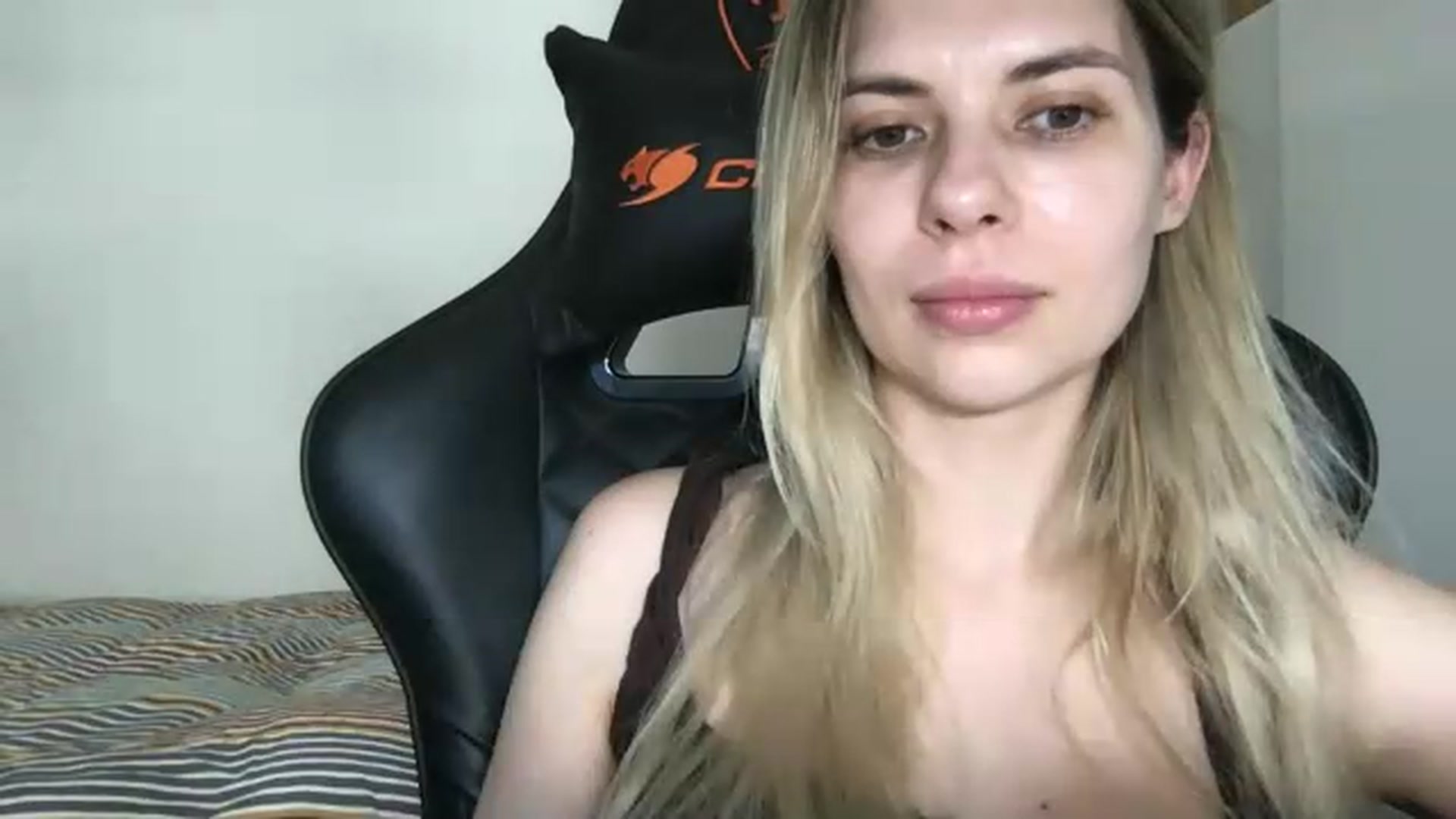Gallery image thumbnail from neverinmylife's myfreecams stream on, 05/28/2026, 11:50 image 15 of 20
