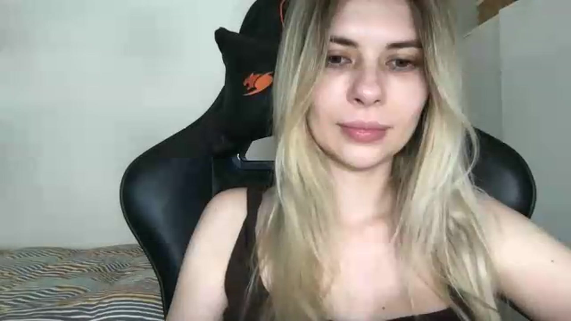 Gallery image thumbnail from neverinmylife's myfreecams stream on, 05/28/2026, 11:50 image 6 of 20
