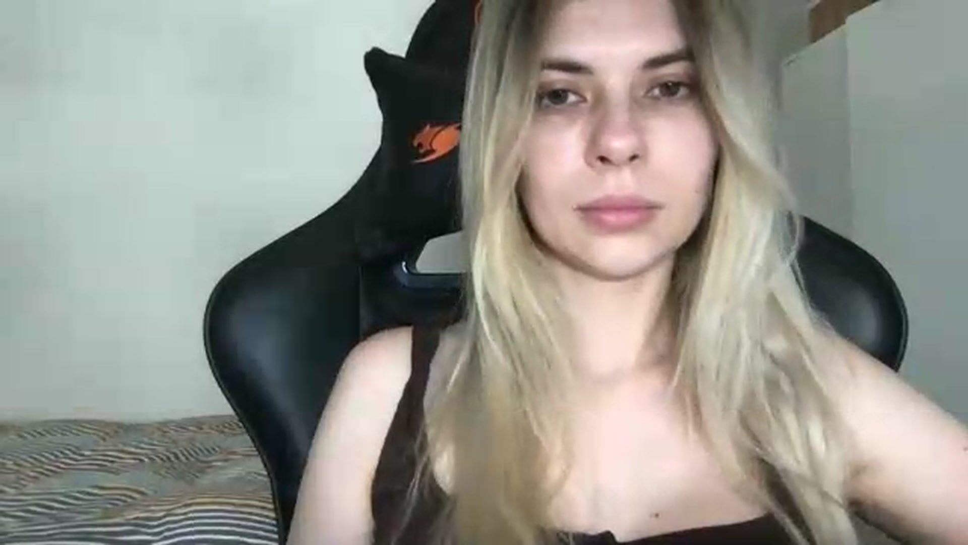 Gallery image thumbnail from neverinmylife's myfreecams stream on, 05/28/2026, 11:50 image 5 of 20