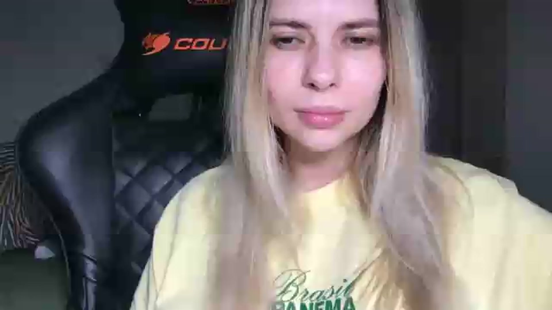 Gallery image thumbnail from neverinmylife's myfreecams stream on, 05/30/2026, 13:55 image 12 of 20