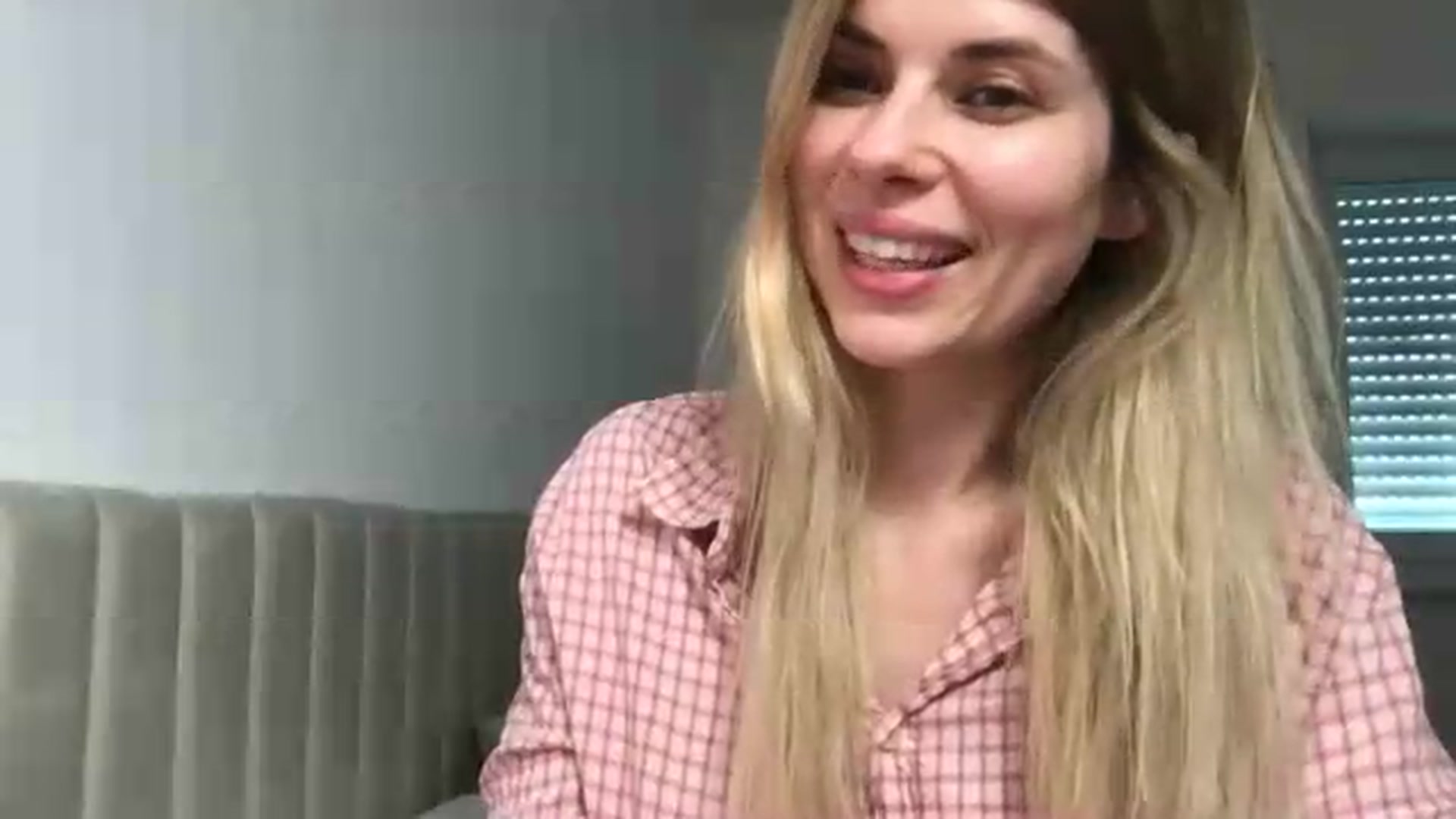 Gallery image thumbnail from neverinmylife's myfreecams stream on, 06/09/2026, 11:30 image 4 of 20