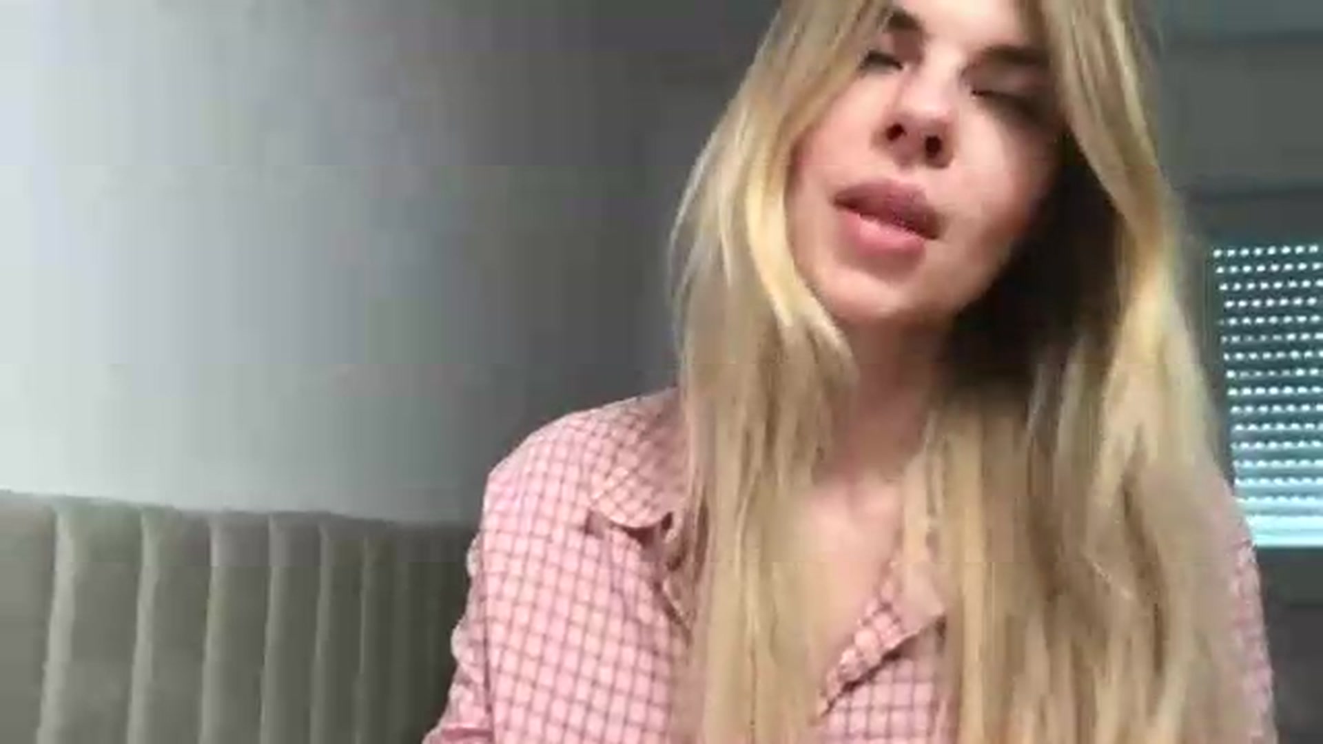 Gallery image thumbnail from neverinmylife's myfreecams stream on, 06/09/2026, 11:30 image 7 of 20