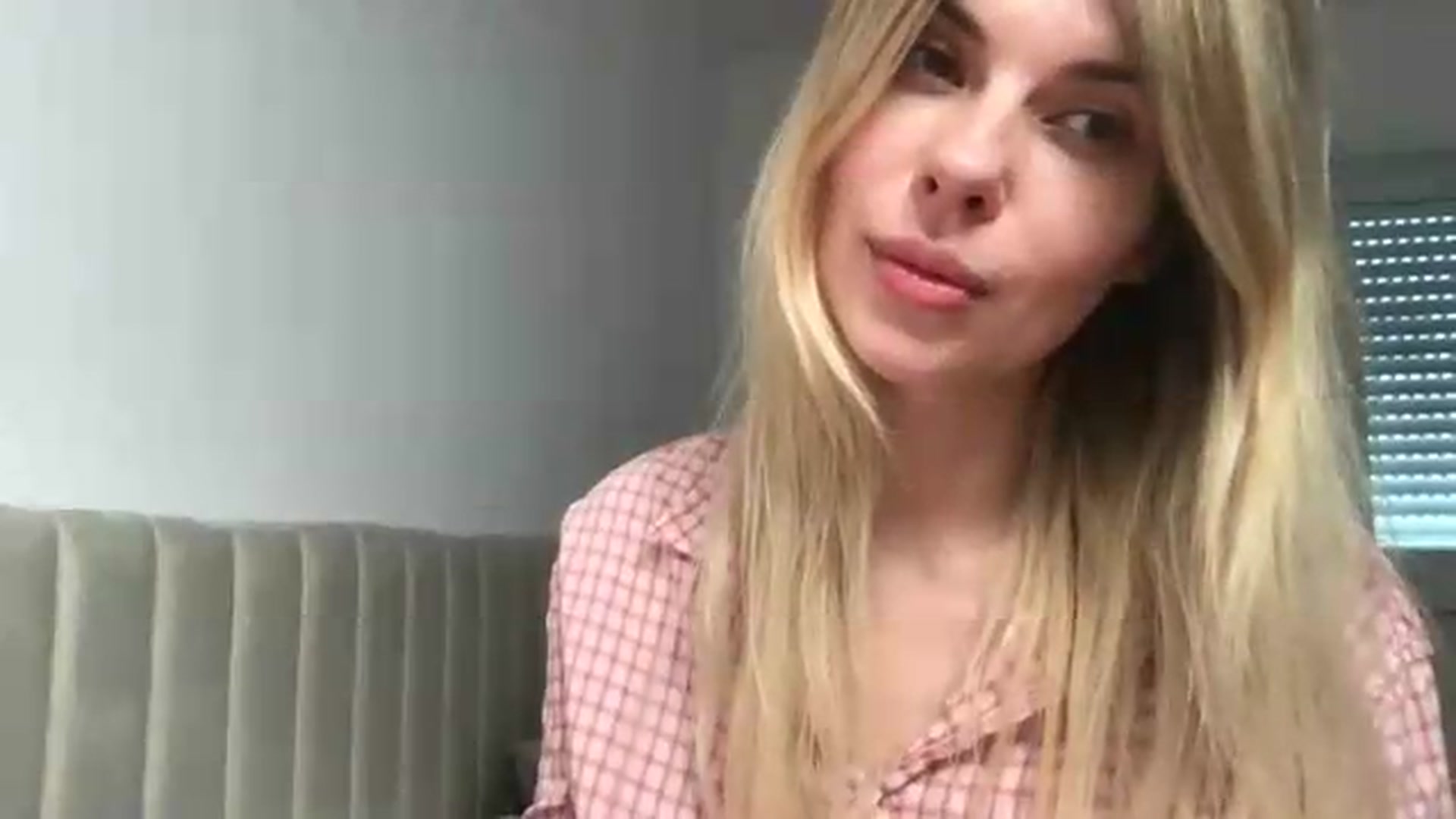 Gallery image thumbnail from neverinmylife's myfreecams stream on, 06/09/2026, 11:30 image 10 of 20