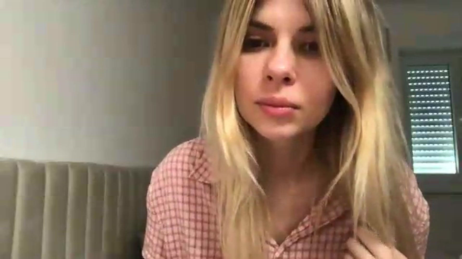Gallery image thumbnail from neverinmylife's myfreecams stream on, 06/09/2026, 11:30 image 20 of 20