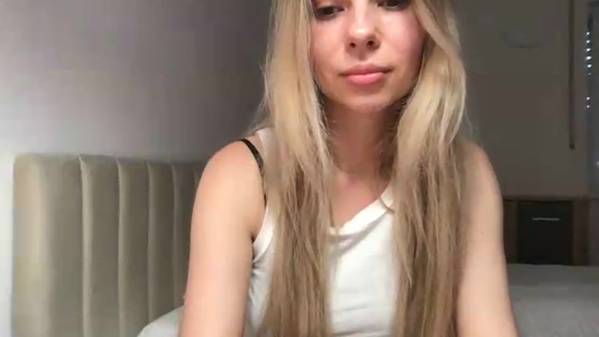 Gallery image thumbnail from neverinmylife's myfreecams stream on, 06/20/2026, 14:41 image 20 of 20