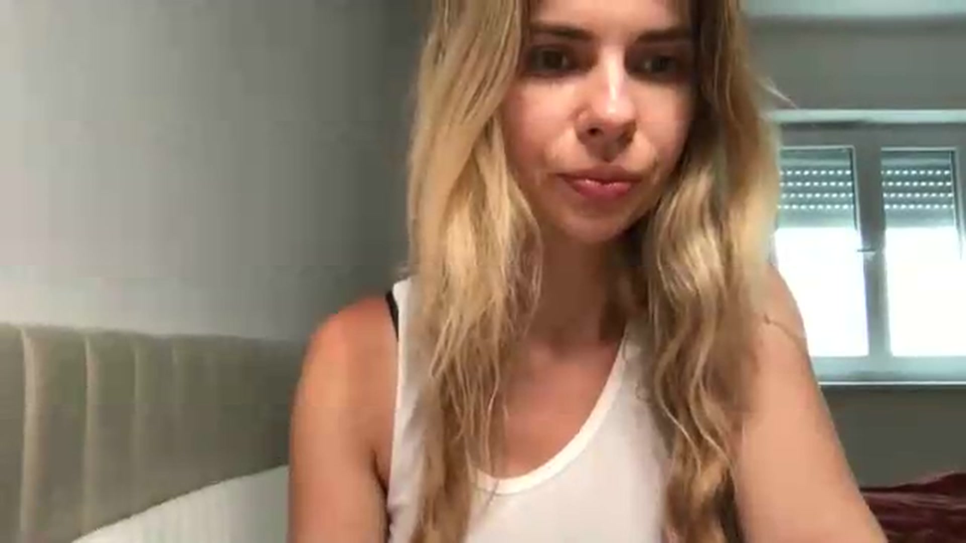 Gallery image thumbnail from neverinmylife's myfreecams stream on, 07/01/2026, 12:29 image 3 of 20