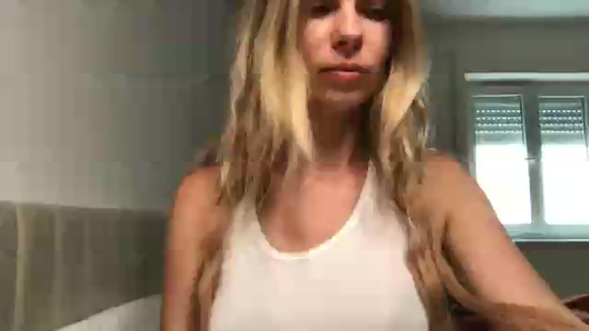 Gallery image thumbnail from neverinmylife's myfreecams stream on, 07/01/2026, 12:29 image 7 of 20