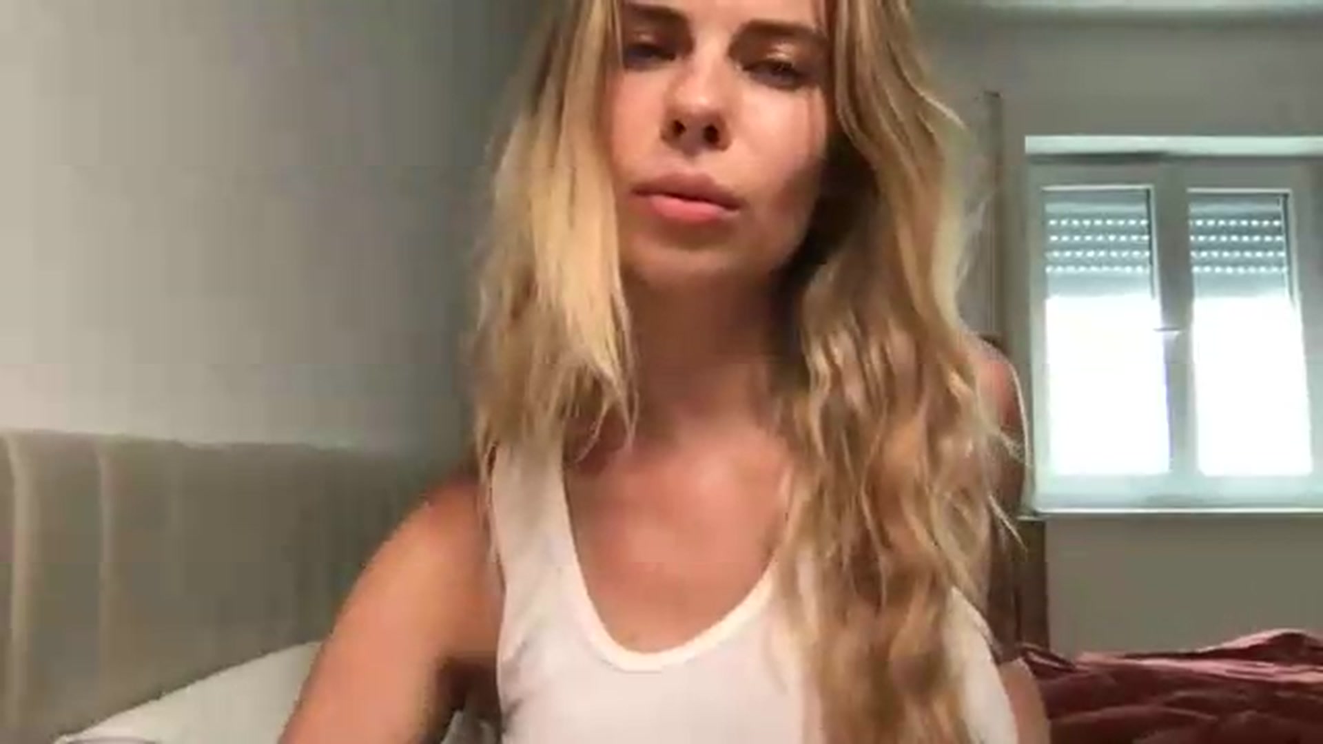 Gallery image thumbnail from neverinmylife's myfreecams stream on, 07/01/2026, 12:29 image 19 of 20