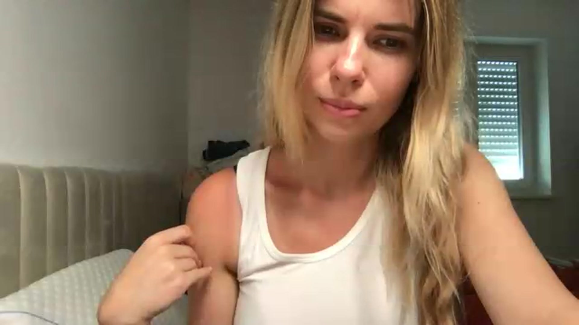 Gallery image thumbnail from neverinmylife's myfreecams stream on, 07/01/2026, 13:16 image 4 of 20