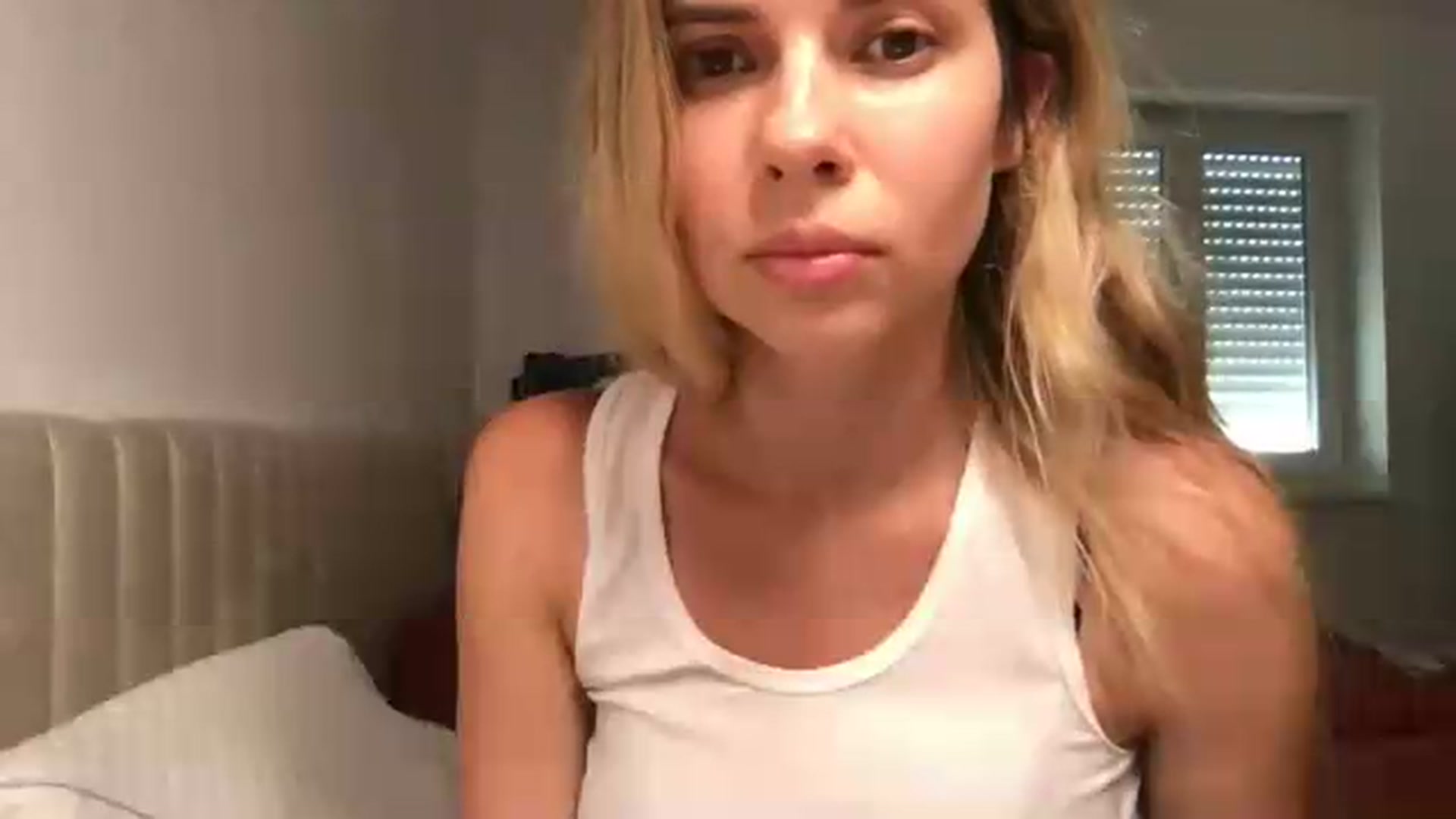 Gallery image thumbnail from neverinmylife's myfreecams stream on, 07/01/2026, 13:16 image 3 of 20