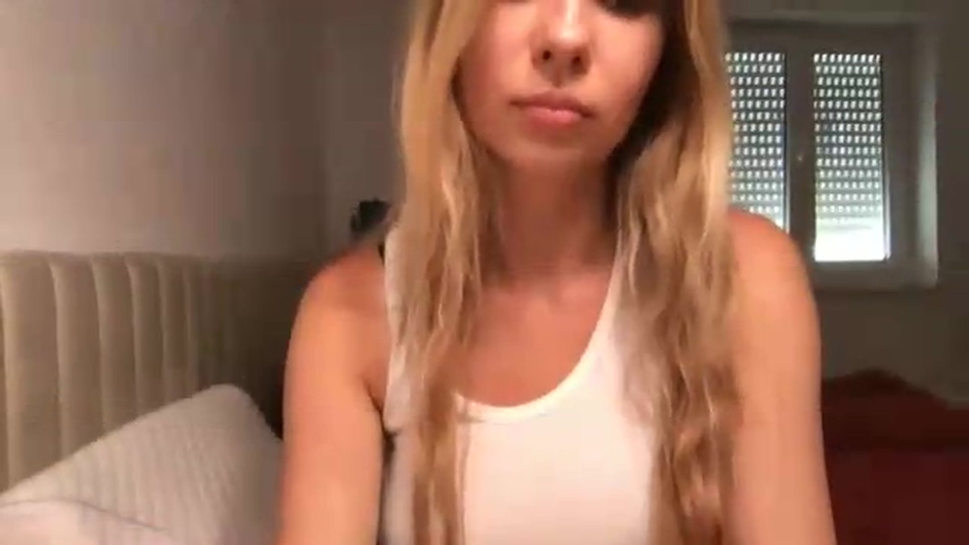 Gallery image thumbnail from neverinmylife's myfreecams stream on, 07/01/2026, 13:16 image 15 of 20