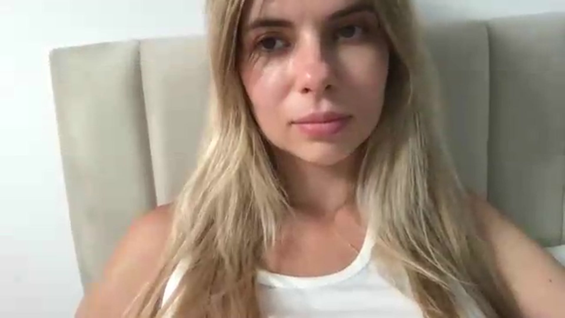 Gallery image thumbnail from neverinmylife's myfreecams stream on, 07/03/2026, 12:27 image 7 of 20