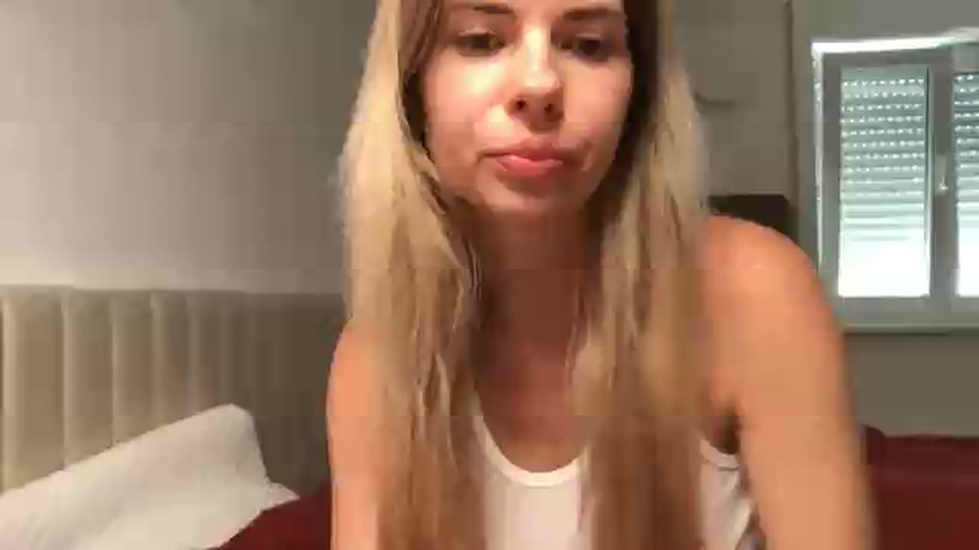 Gallery image thumbnail from neverinmylife's myfreecams stream on, 07/03/2026, 12:27 image 1 of 20