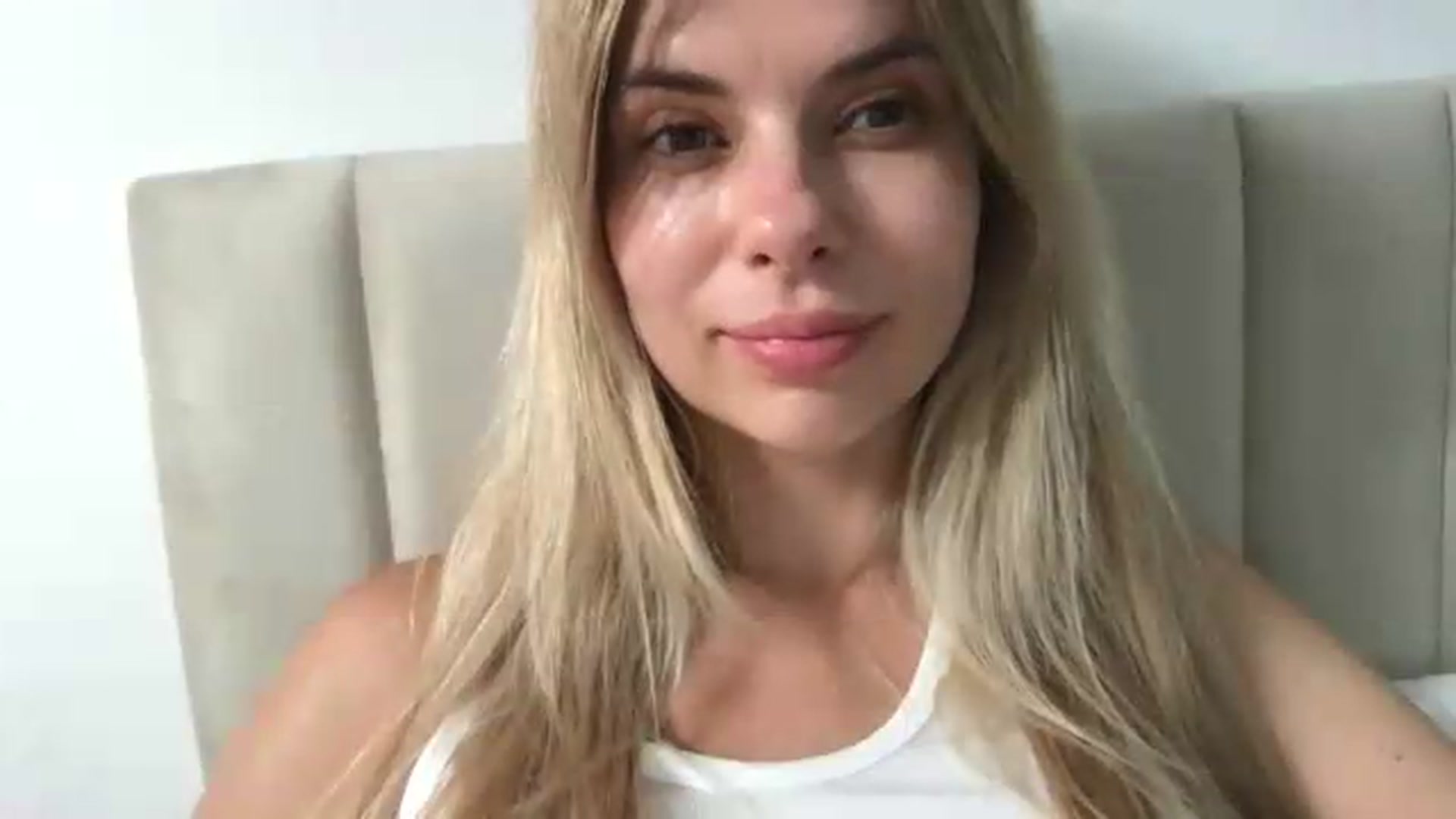 Gallery image thumbnail from neverinmylife's myfreecams stream on, 07/03/2026, 12:27 image 5 of 20