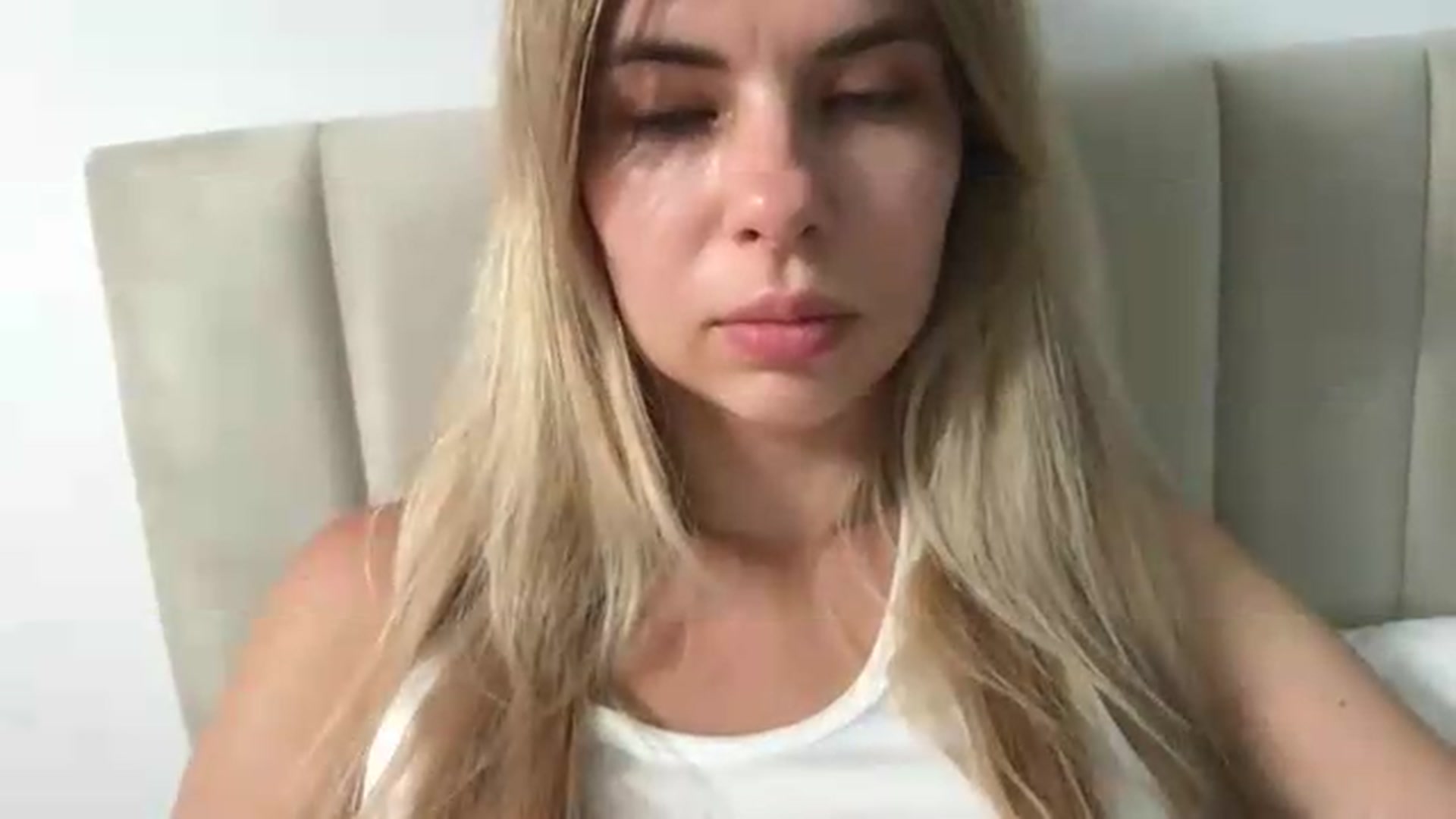 Gallery image thumbnail from neverinmylife's myfreecams stream on, 07/03/2026, 12:27 image 3 of 20