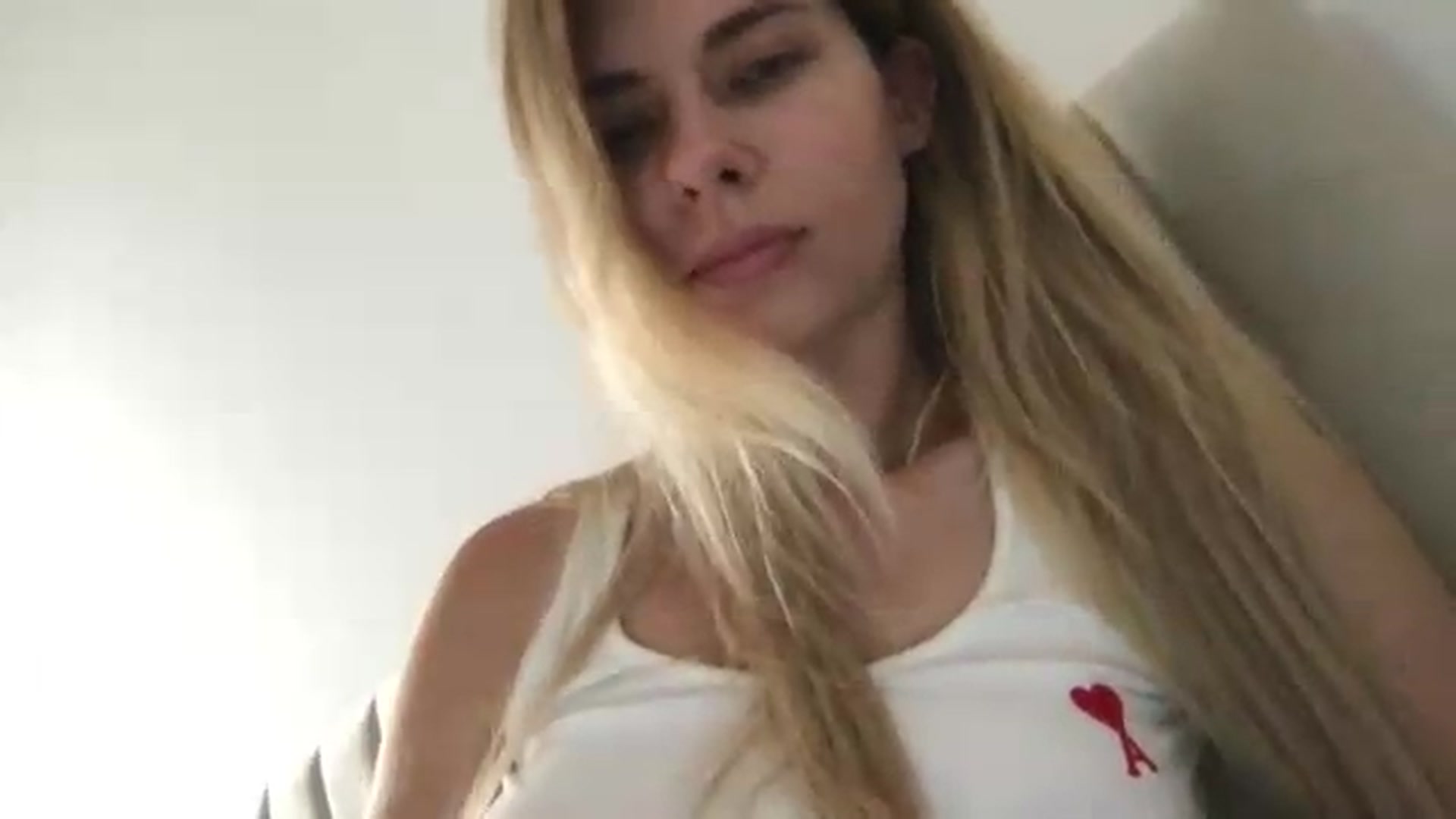 Gallery image thumbnail from neverinmylife's myfreecams stream on, 07/15/2026, 13:17 image 7 of 20