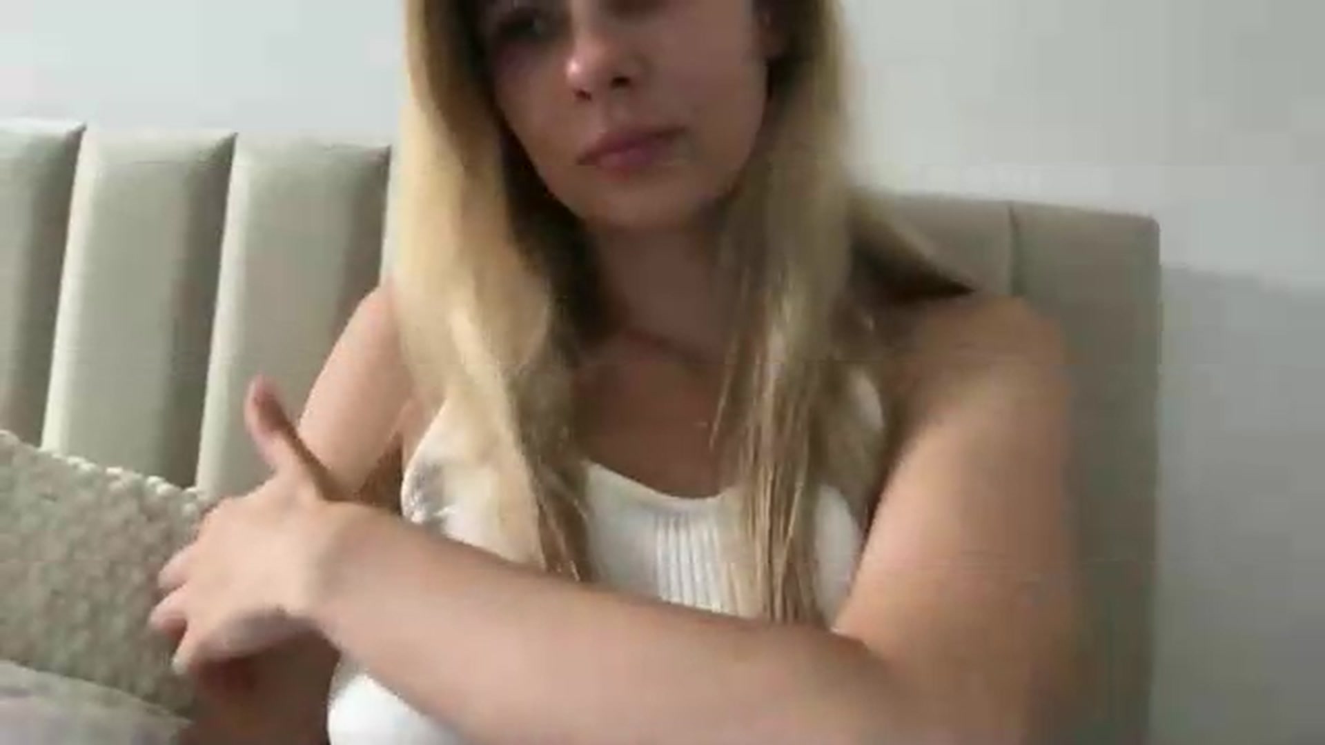 Gallery image thumbnail from neverinmylife's myfreecams stream on, 07/16/2026, 12:54 image 19 of 20