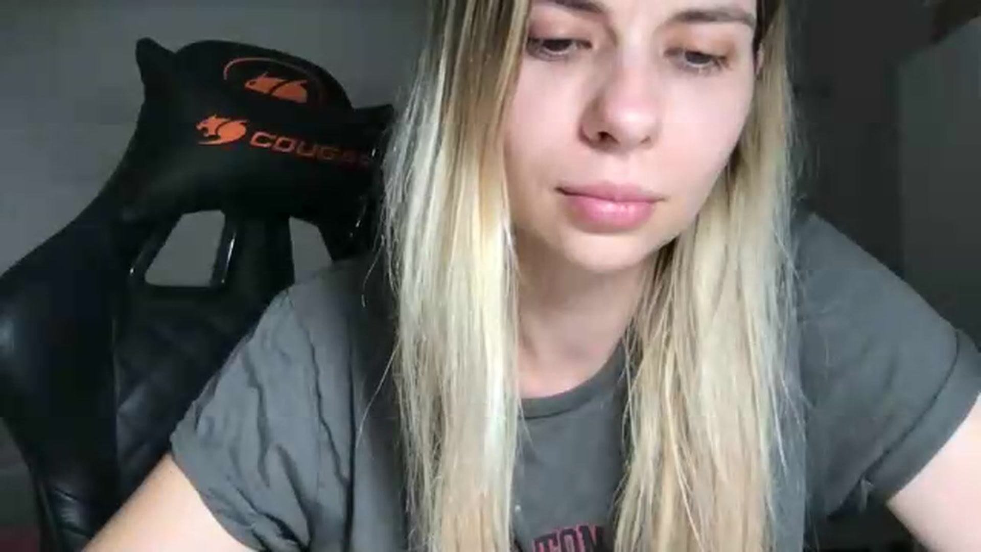 Gallery image thumbnail from neverinmylife's myfreecams stream on, 07/18/2026, 13:42 image 3 of 20