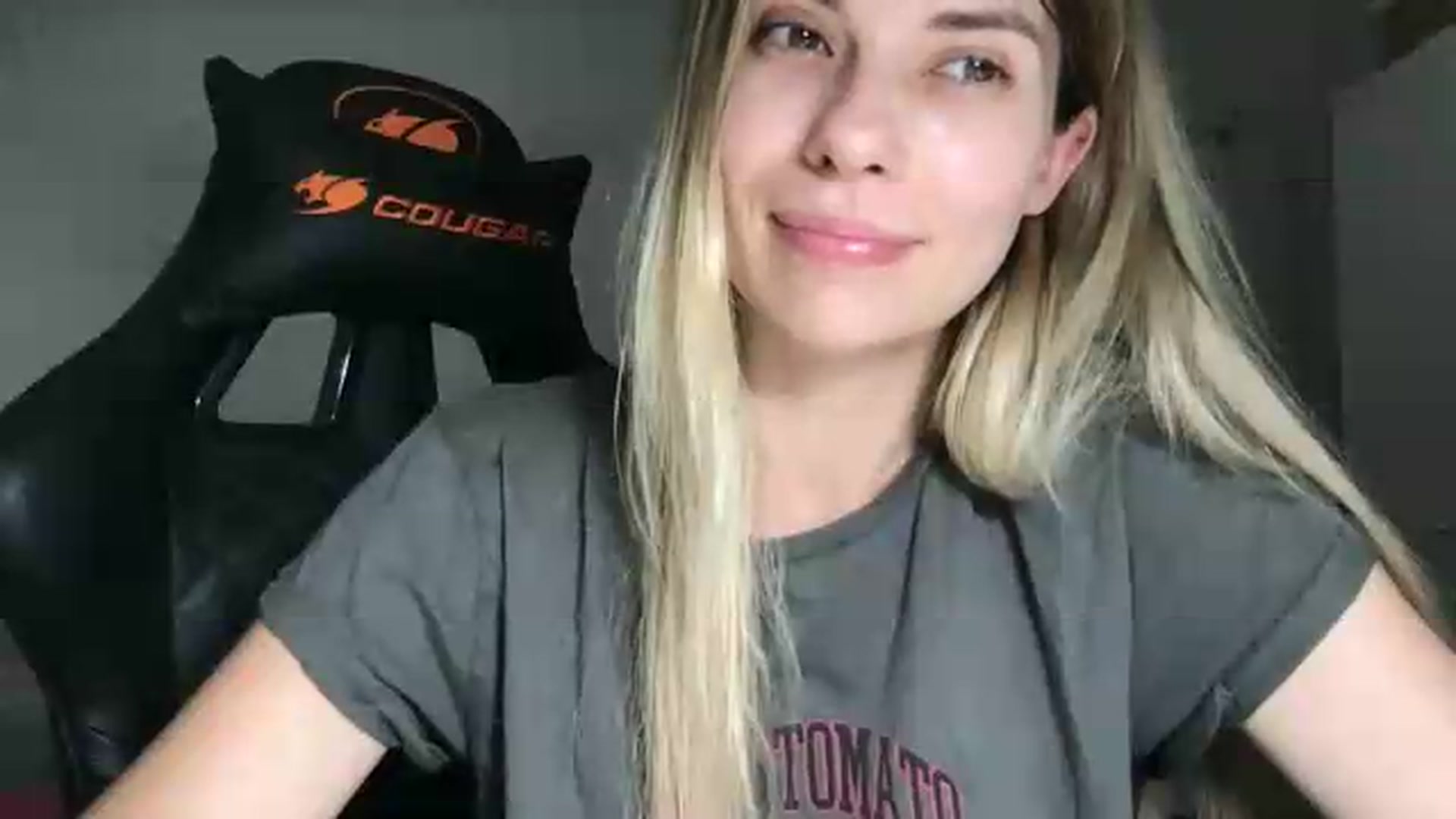 Gallery image thumbnail from neverinmylife's myfreecams stream on, 07/18/2026, 13:42 image 6 of 20