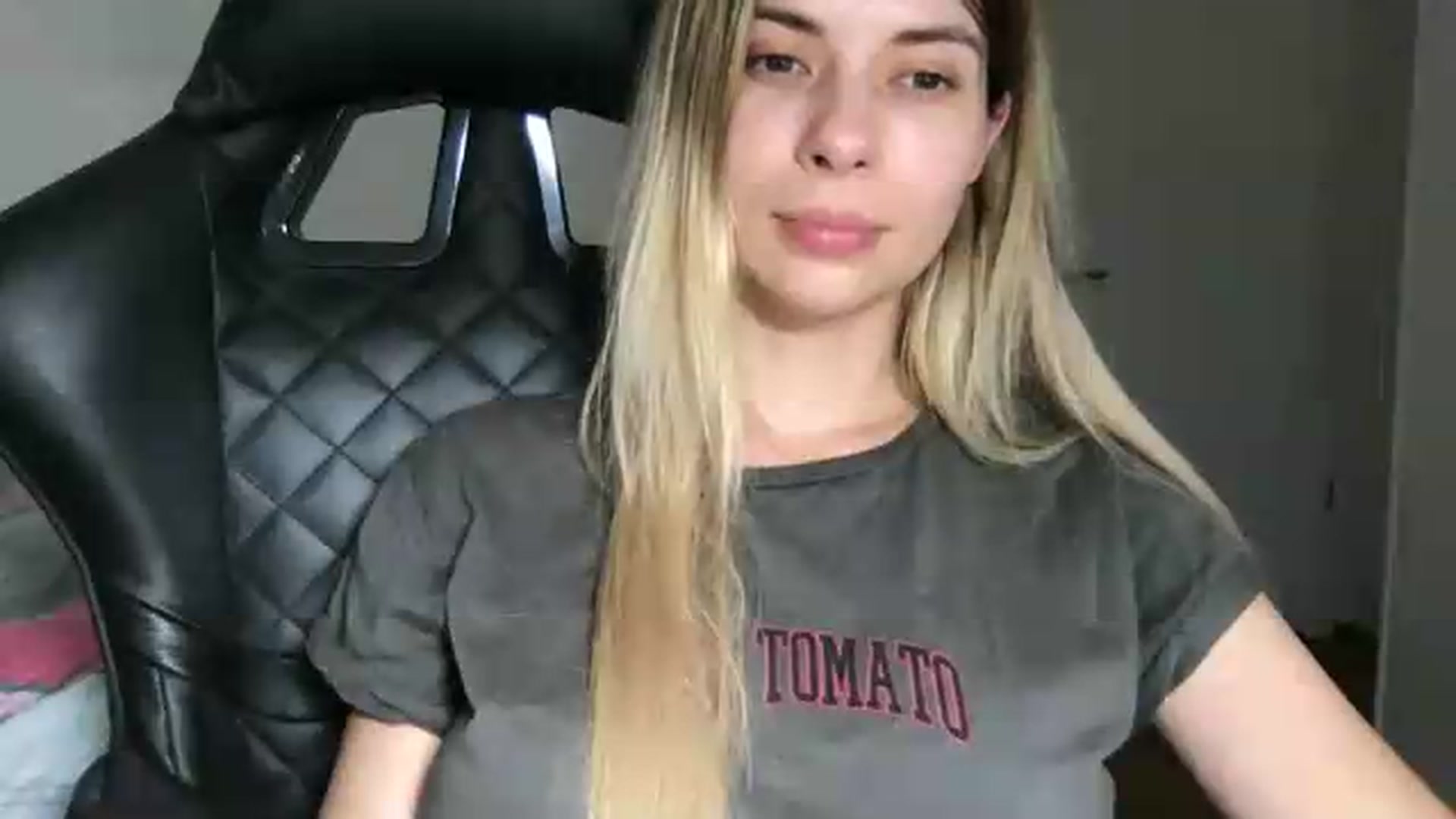 Gallery image thumbnail from neverinmylife's myfreecams stream on, 07/18/2026, 13:42 image 8 of 20