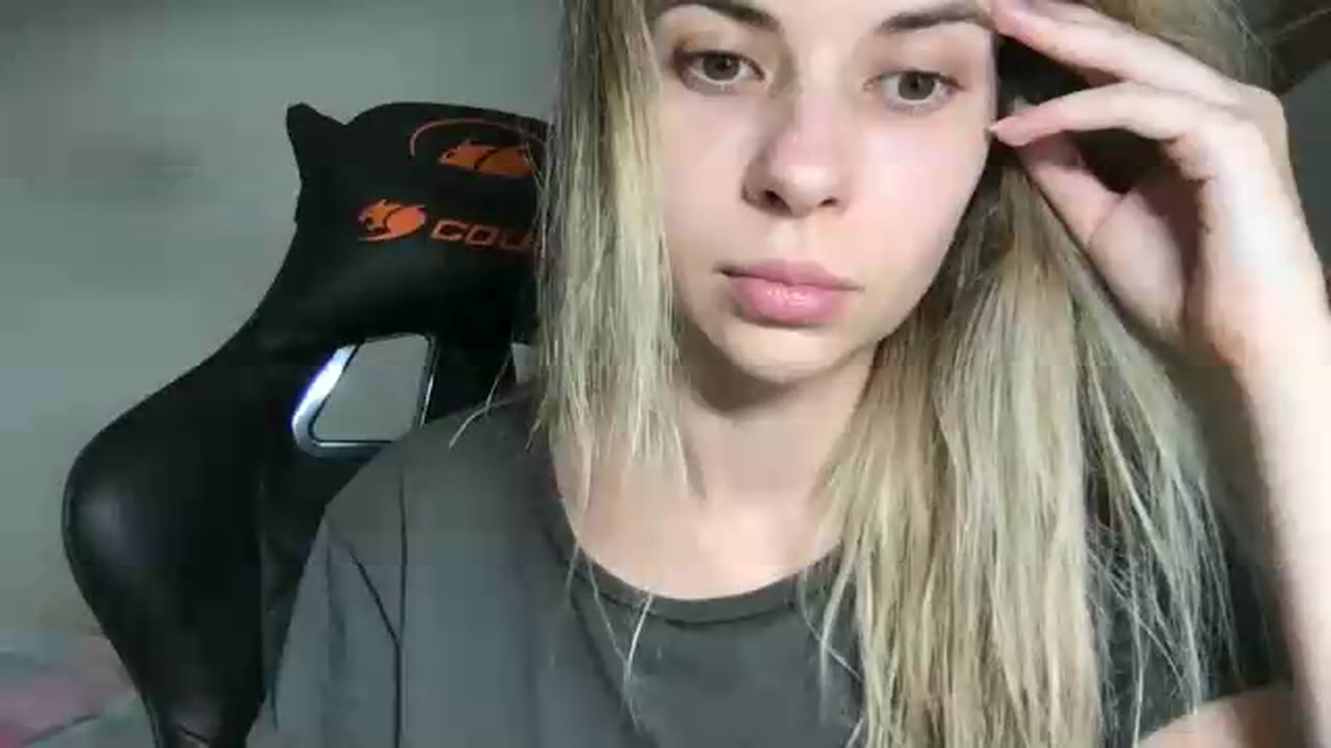 Gallery image thumbnail from neverinmylife's myfreecams stream on, 07/19/2026, 13:44 image 20 of 20