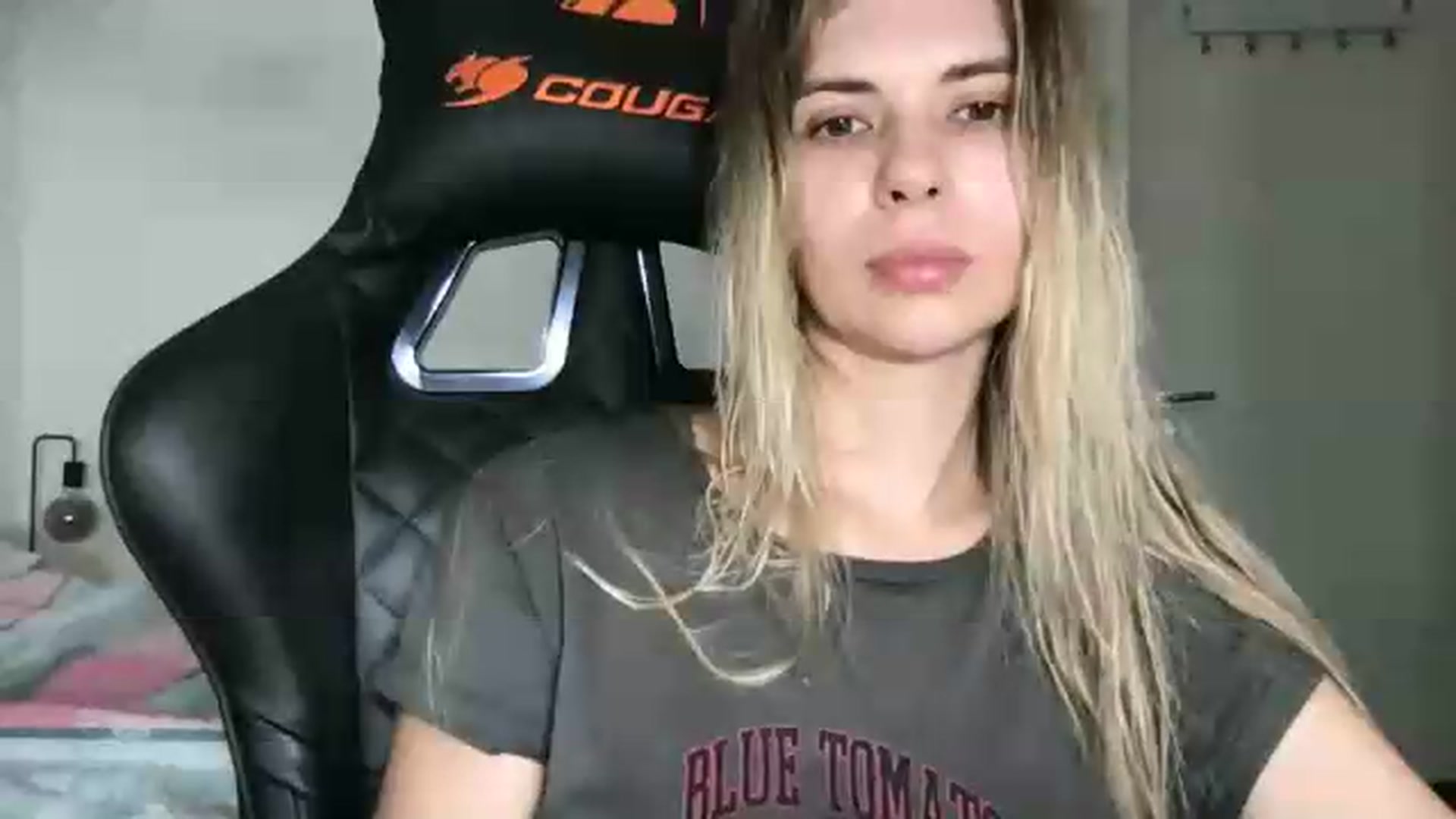 Gallery image thumbnail from neverinmylife's myfreecams stream on, 07/19/2026, 13:44 image 2 of 20